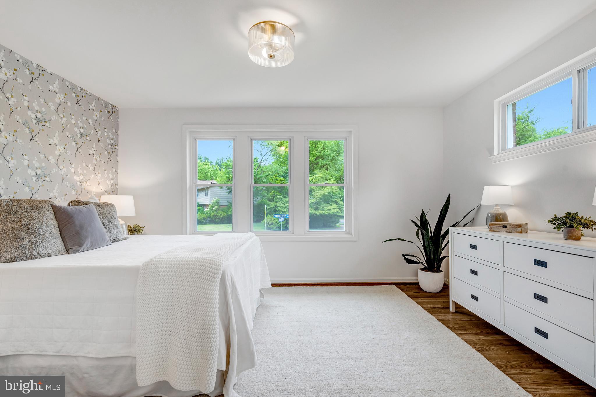 KINGS PARK WEST - Residential