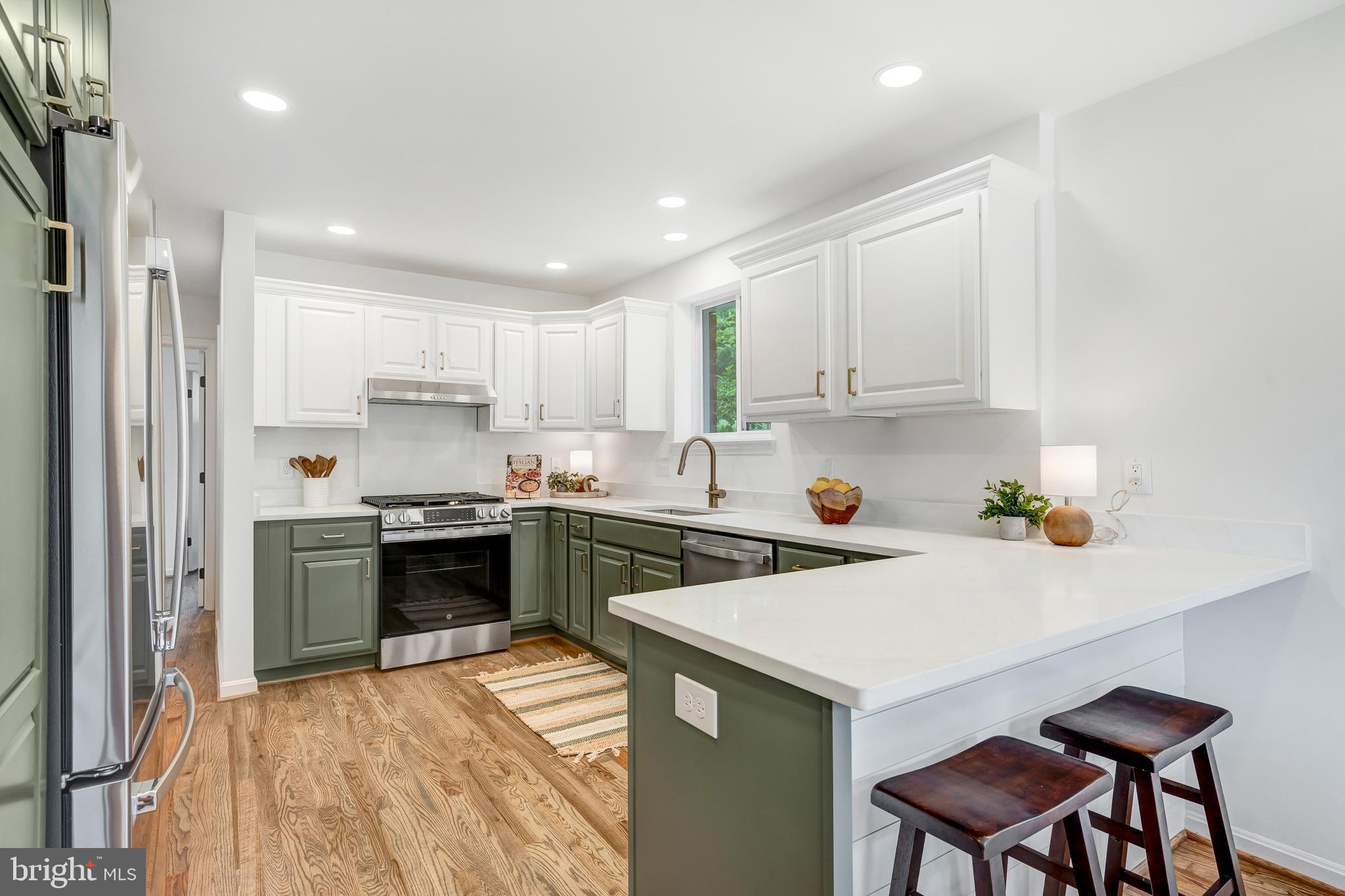 KINGS PARK WEST - Residential