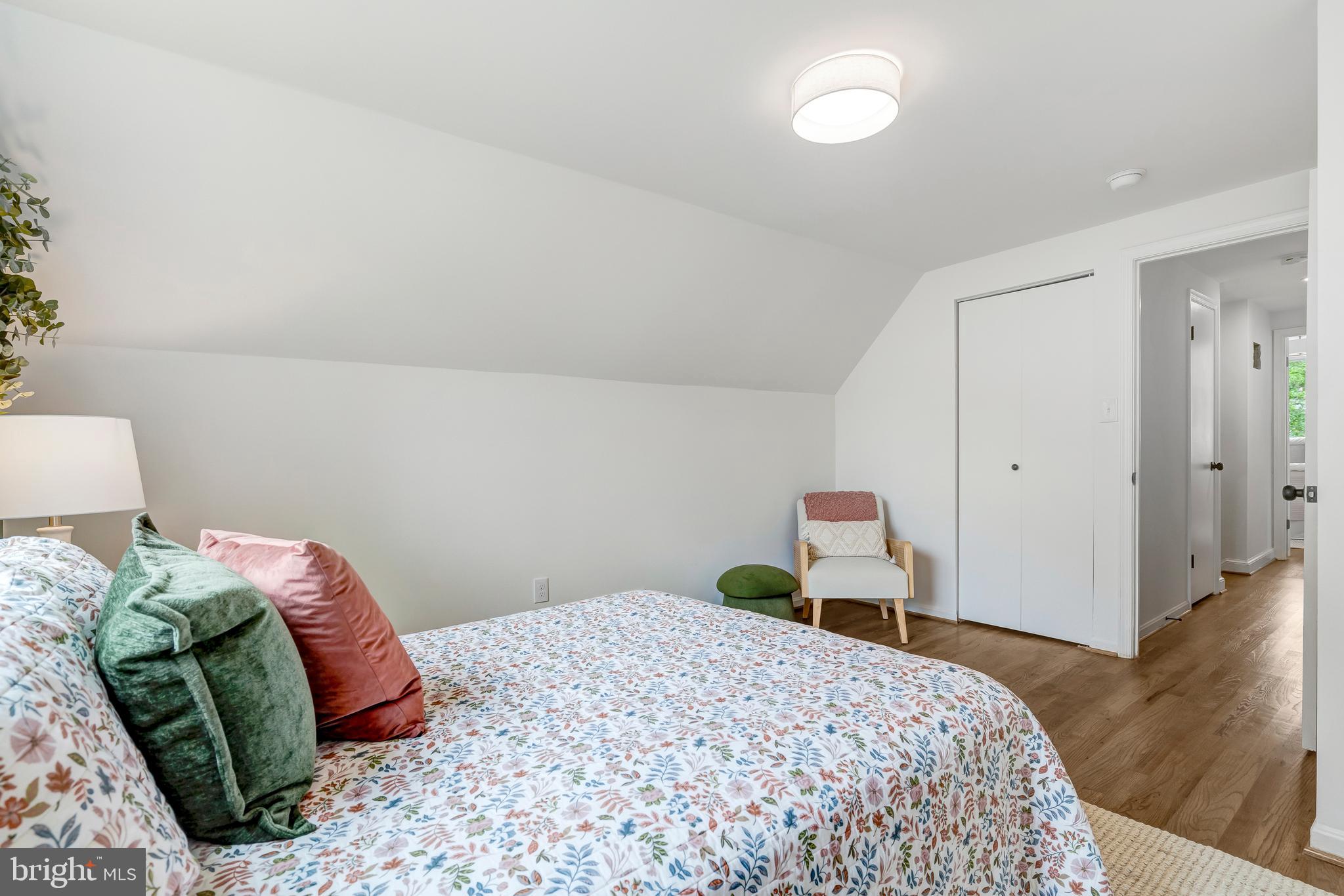 KINGS PARK WEST - Residential