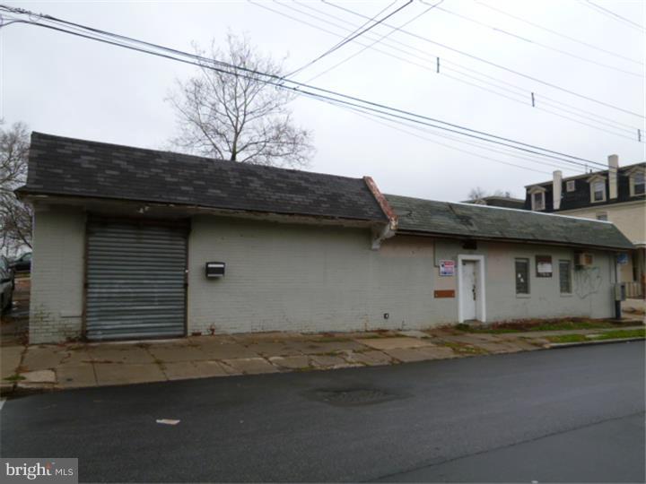 ANDOVER - Commercial Sale