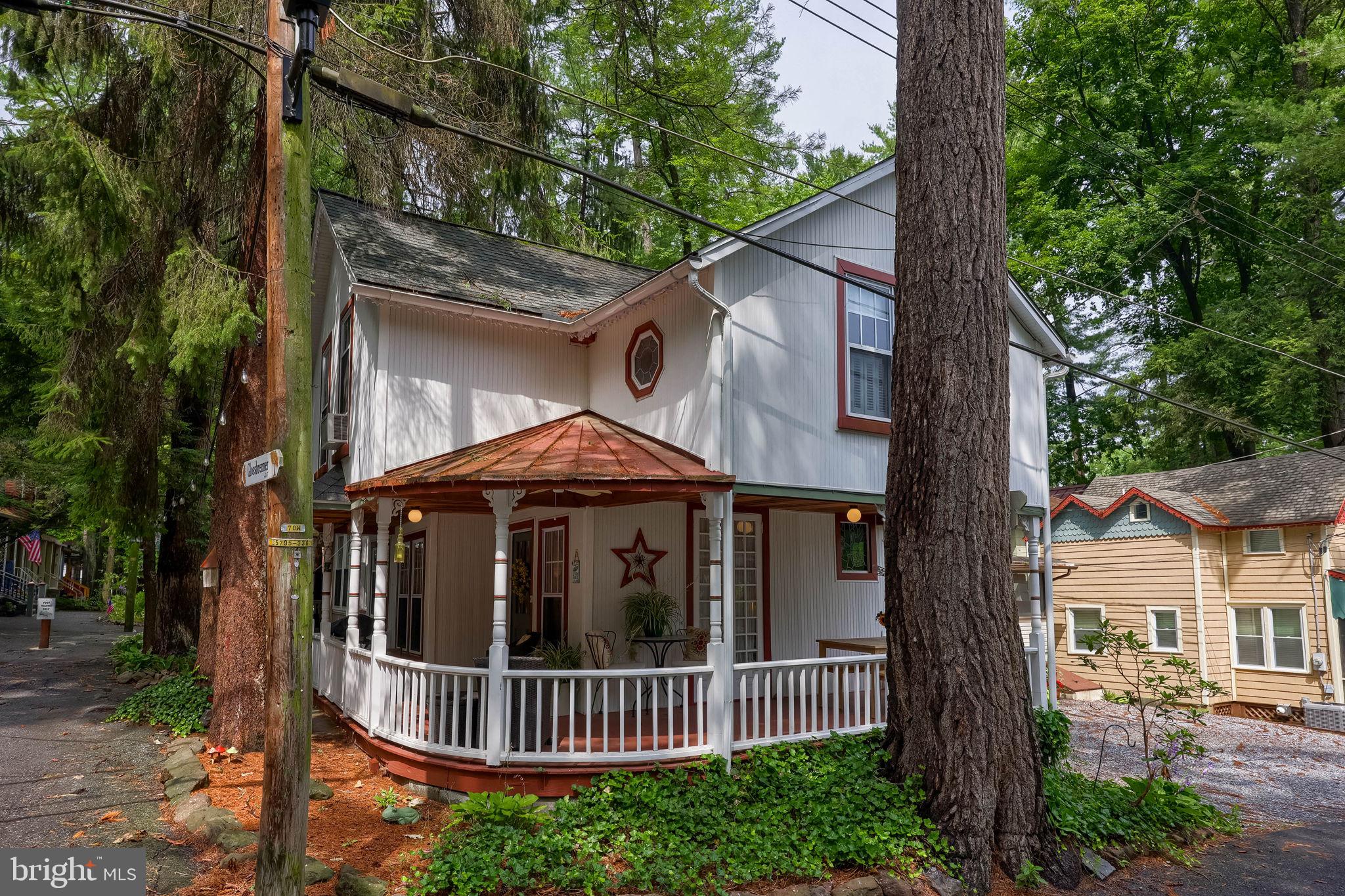 CAMPMEETING, MT GRETNA - Residential