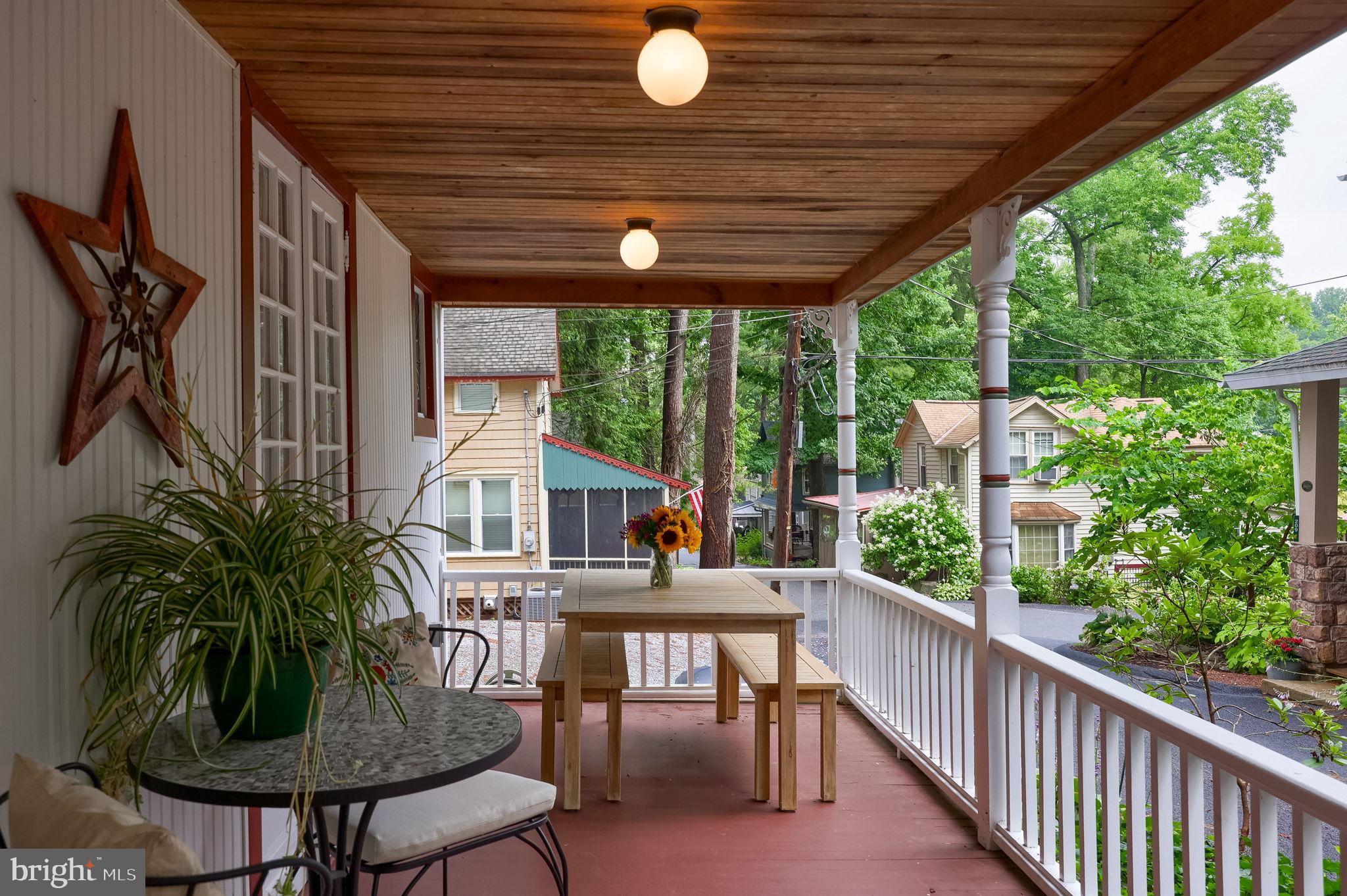CAMPMEETING, MT GRETNA - Residential