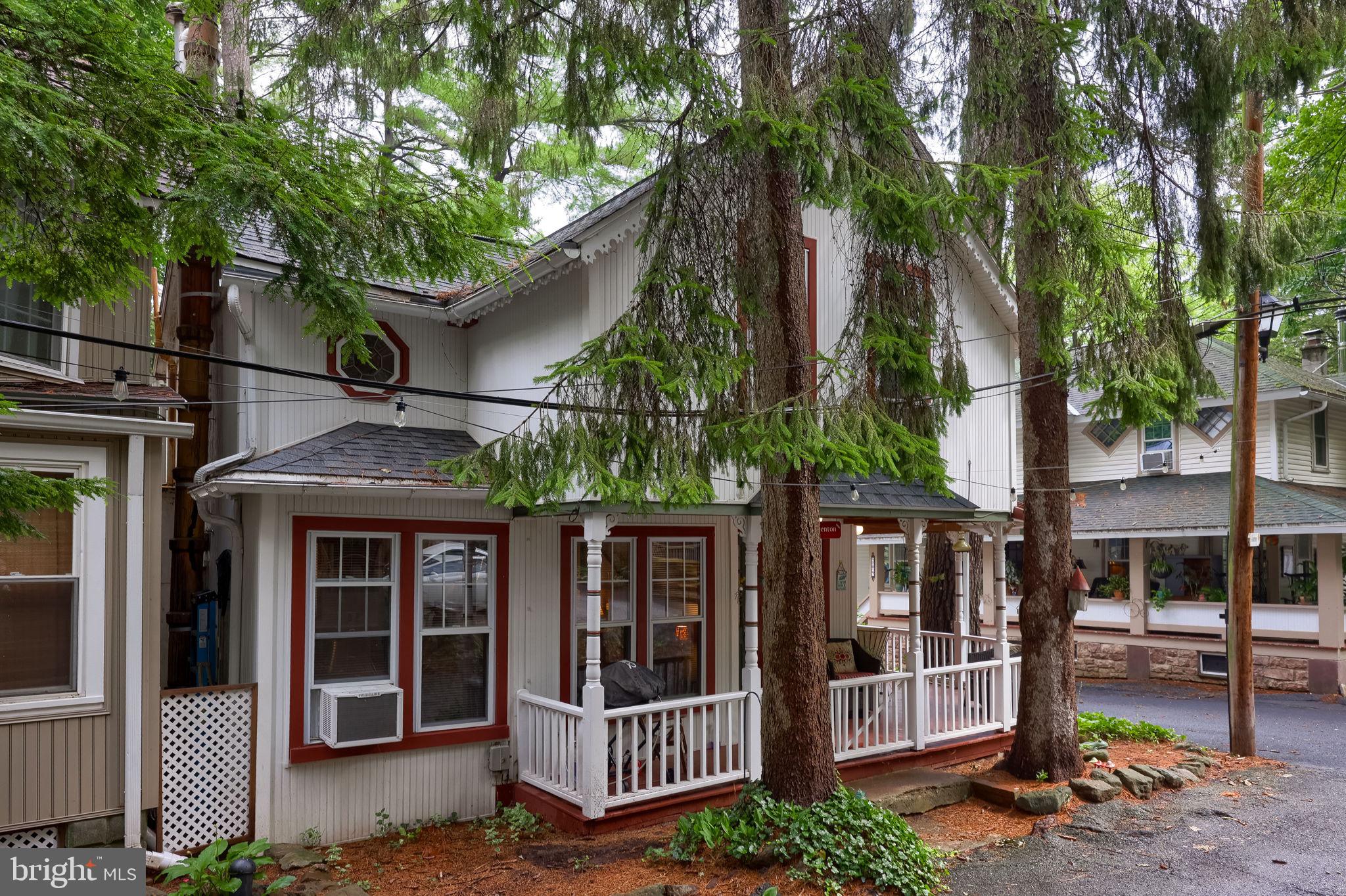 CAMPMEETING, MT GRETNA - Residential