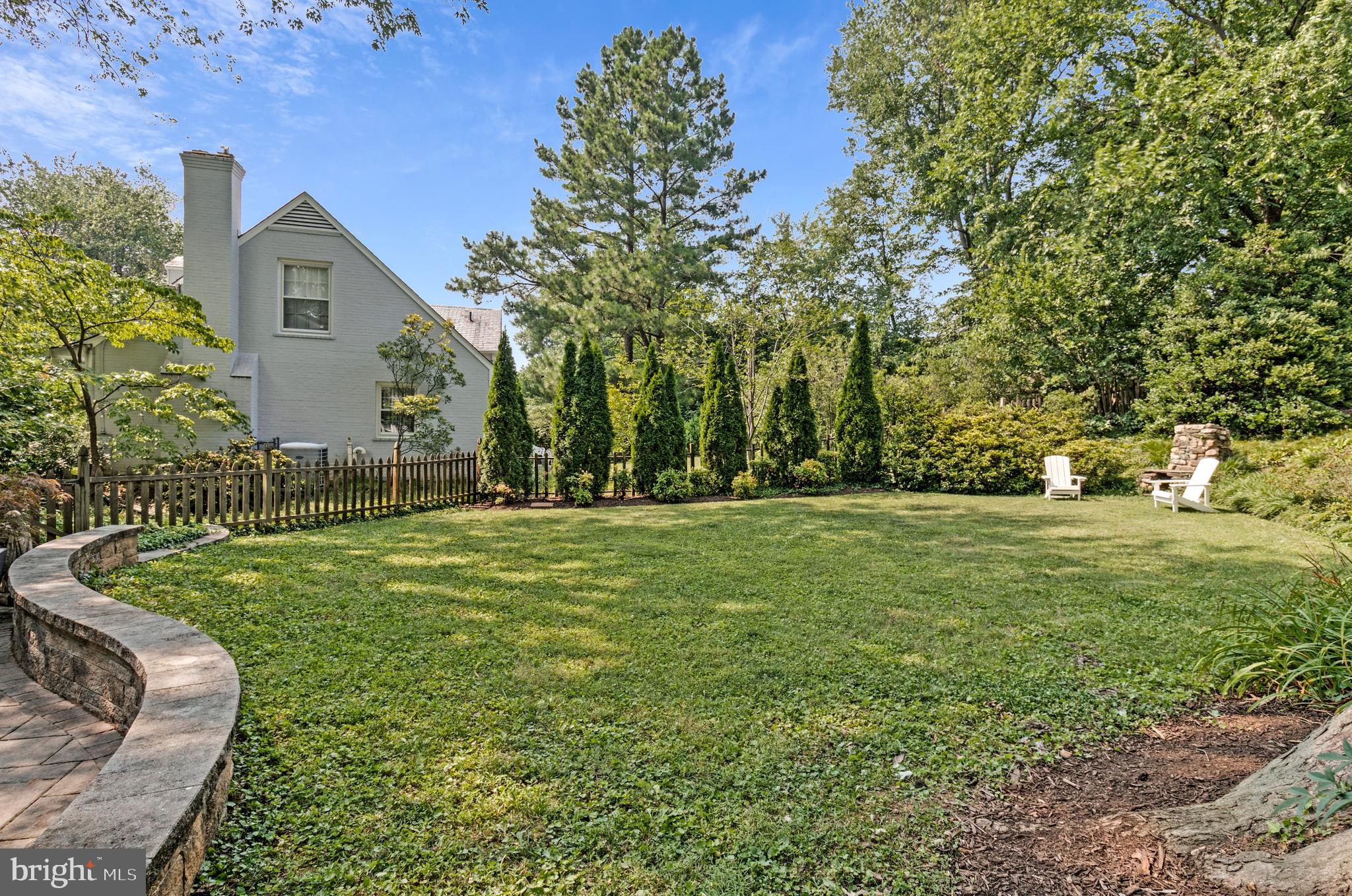 BROOKDALE - Residential