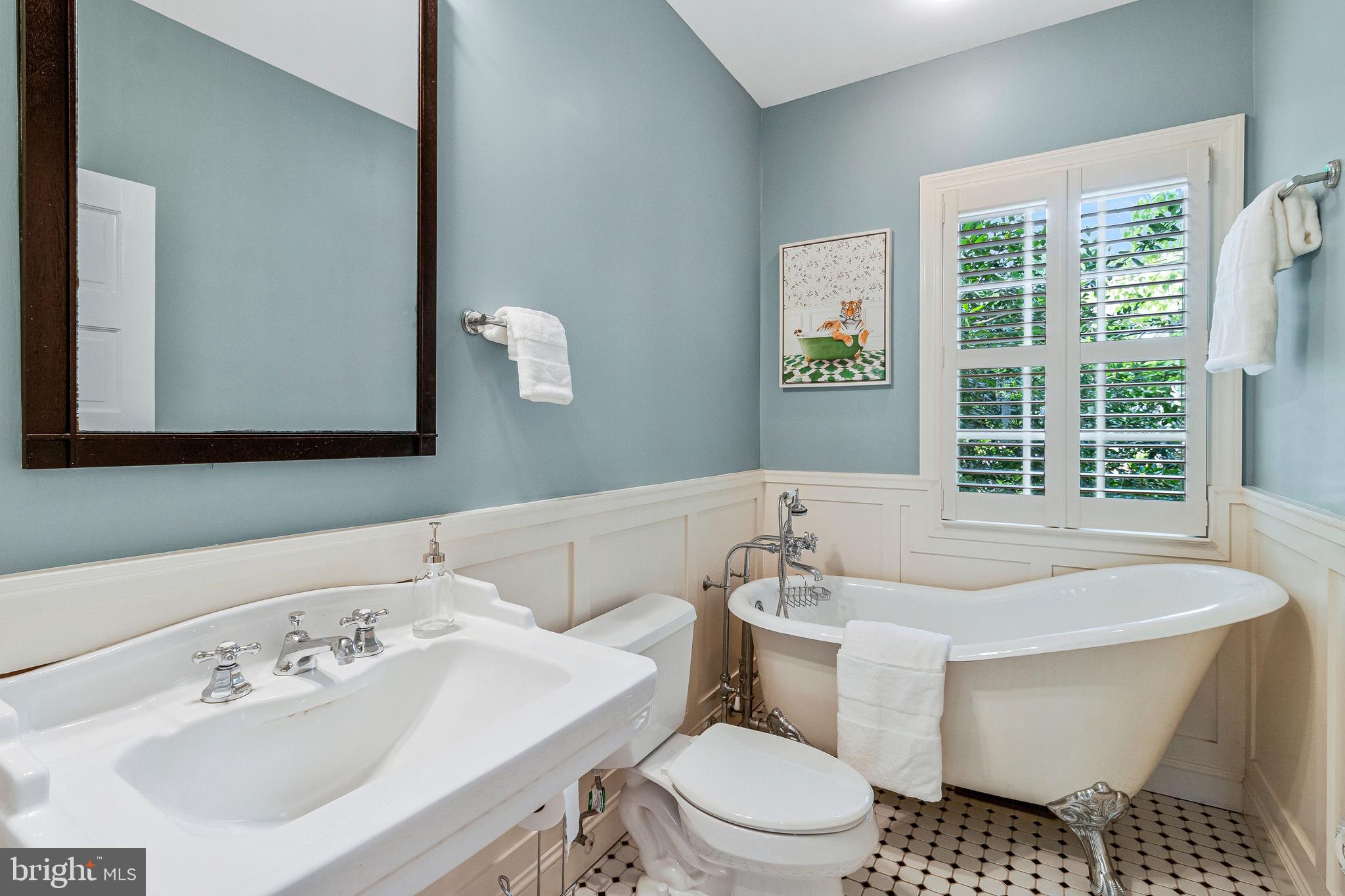 BROOKDALE - Residential