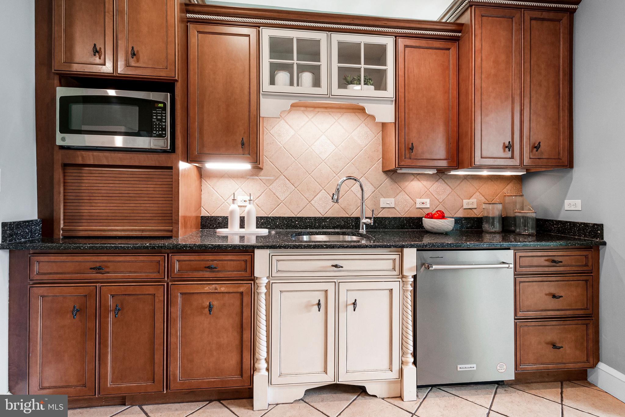 BROOKDALE - Residential