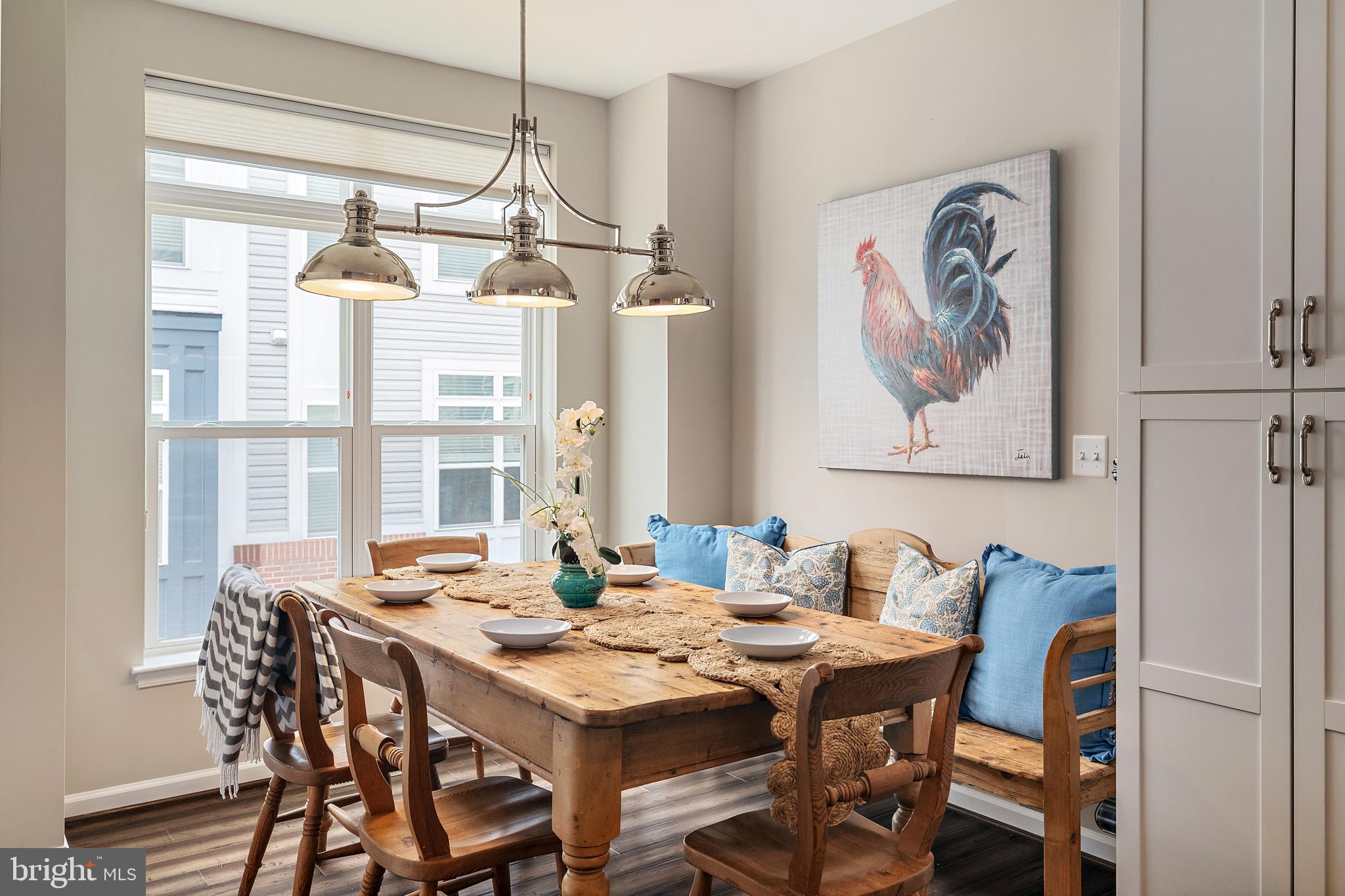 ADMIRALS SQUARE - Residential