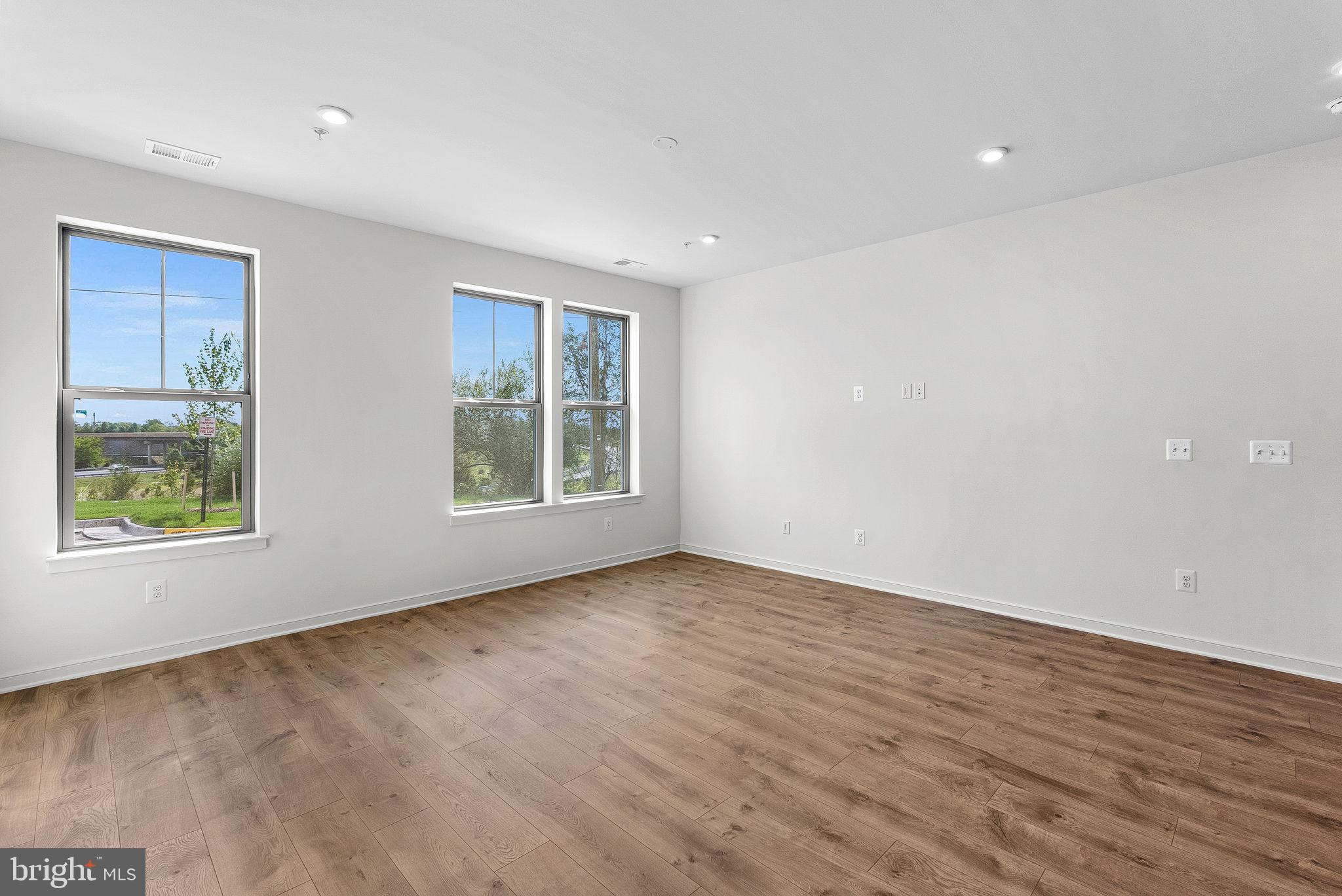 BELMONT PARK - Residential