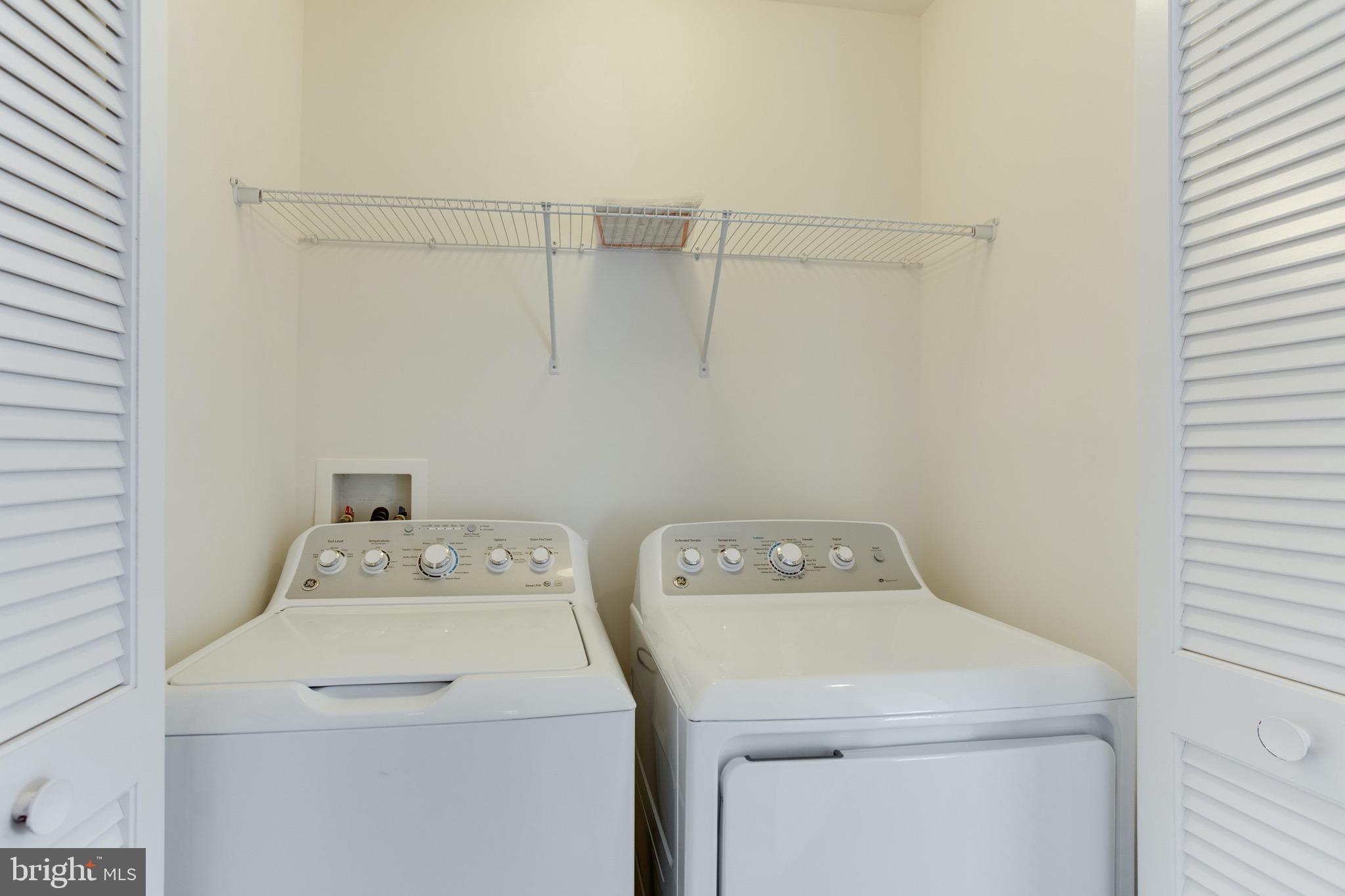ST CHARLES SUB - FIELDSIDE - Residential Lease