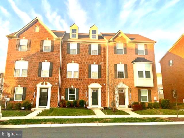ST CHARLES SUB - FIELDSIDE - Residential Lease