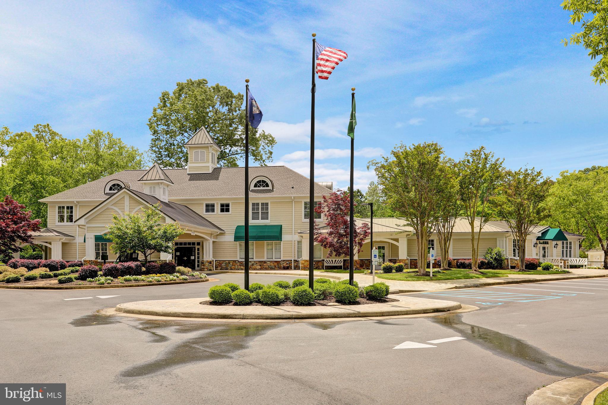 STONEHOUSE - Residential