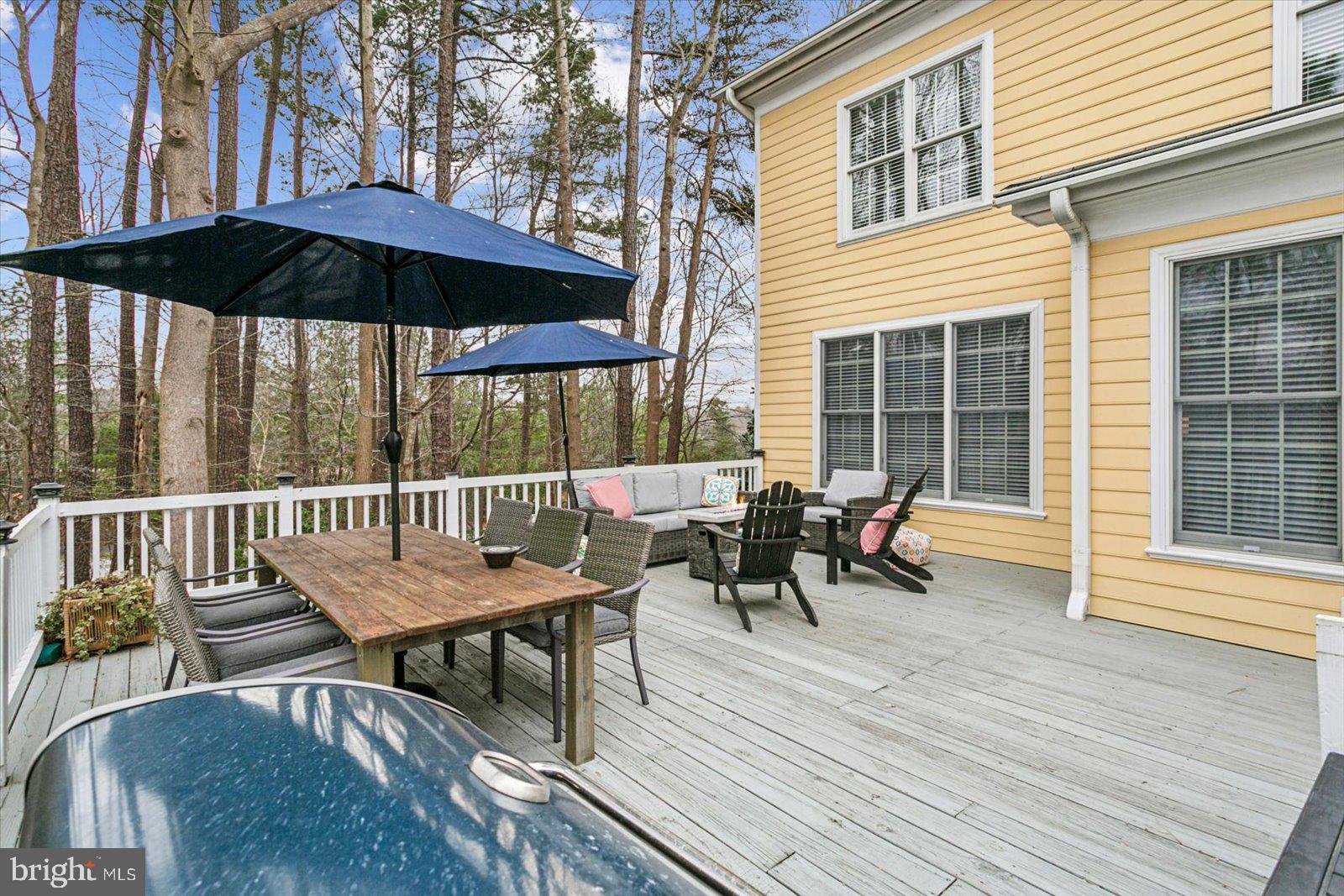 STONEHOUSE - Residential