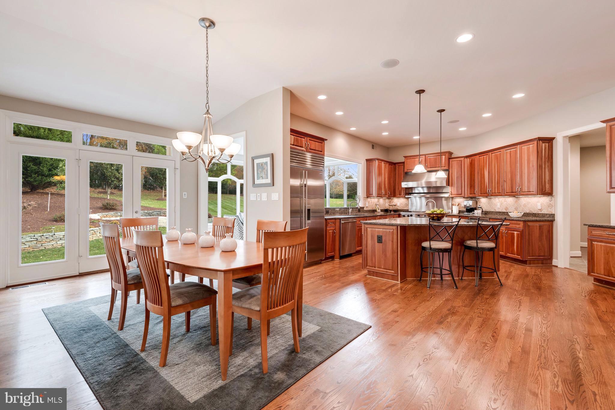 GROVEMONT - Residential