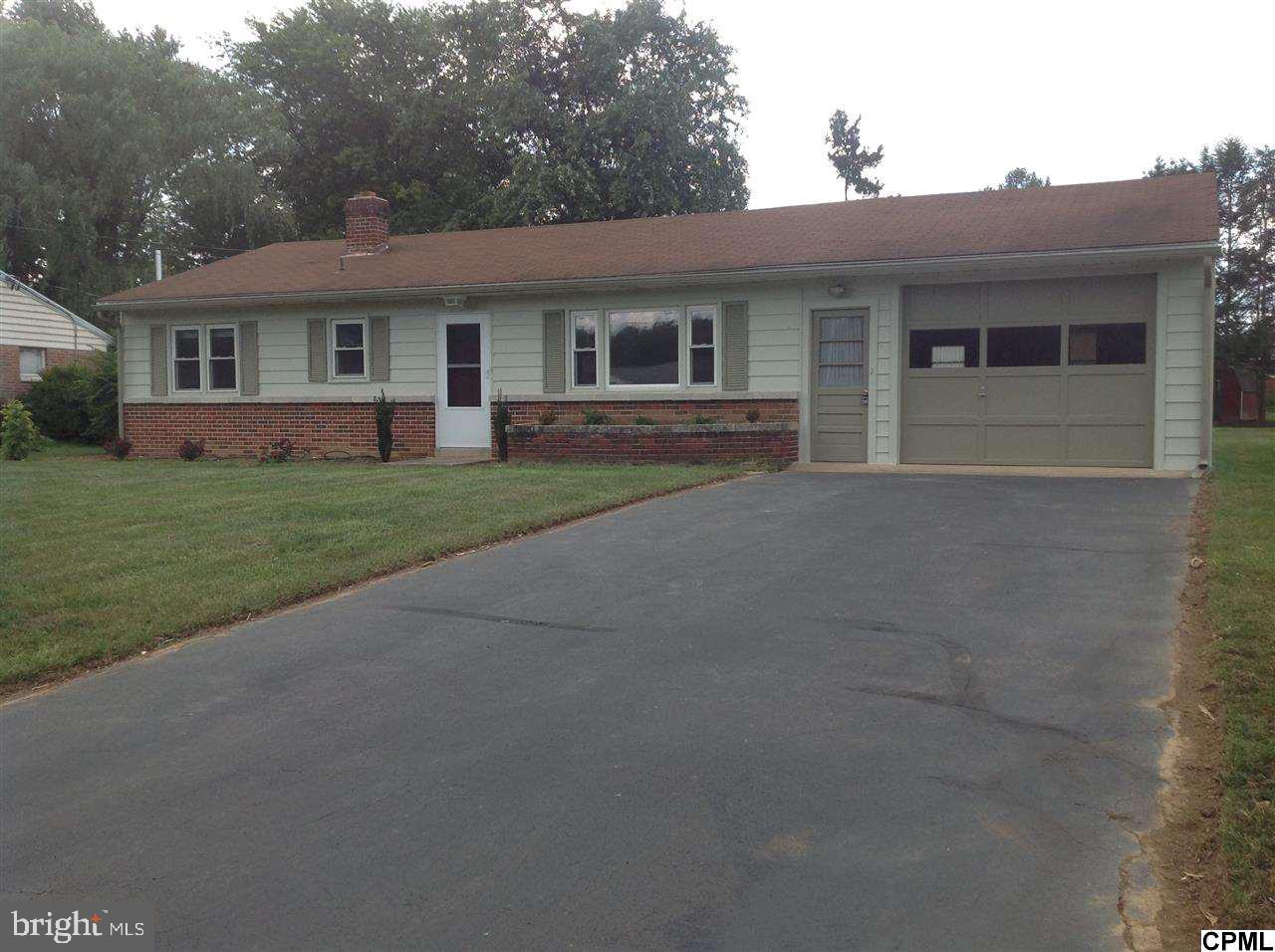 Ranch home on level lot! Quiet neighborhood. Patio off of the kitchen for outdoor fun.