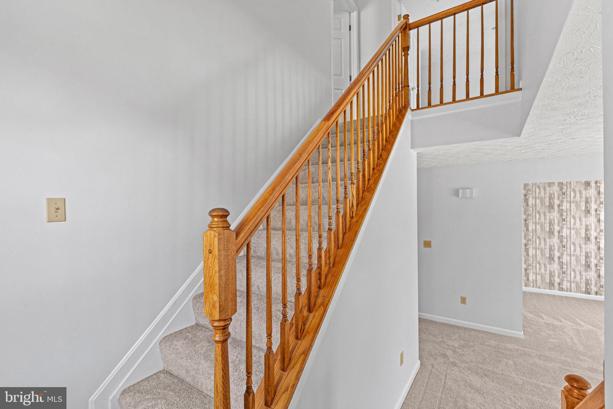 HICKORY HILLS - Residential