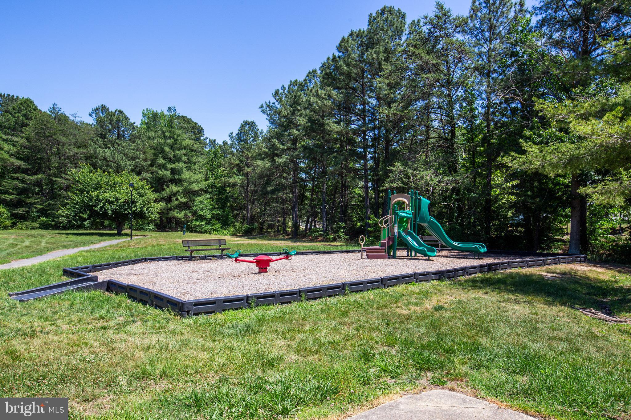 HICKORY HILLS - Residential