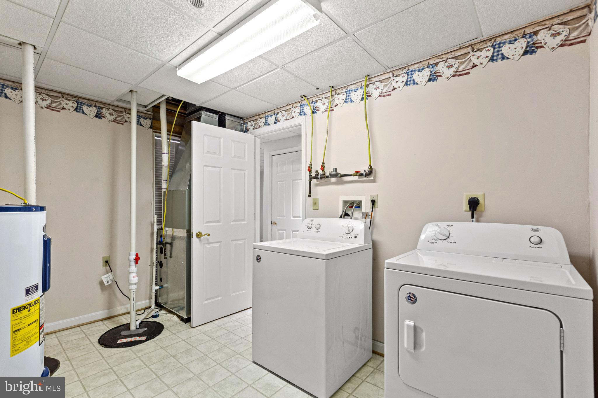 HICKORY HILLS - Residential
