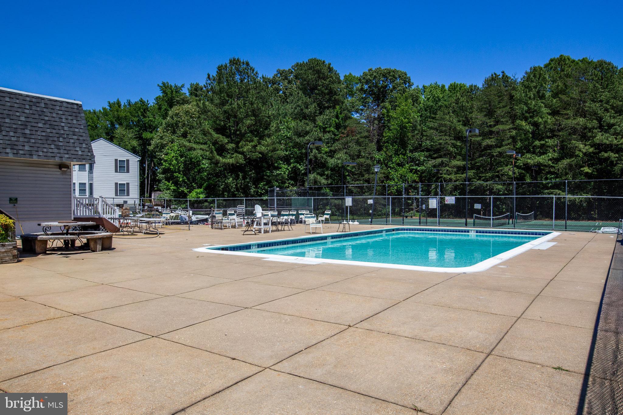 HICKORY HILLS - Residential