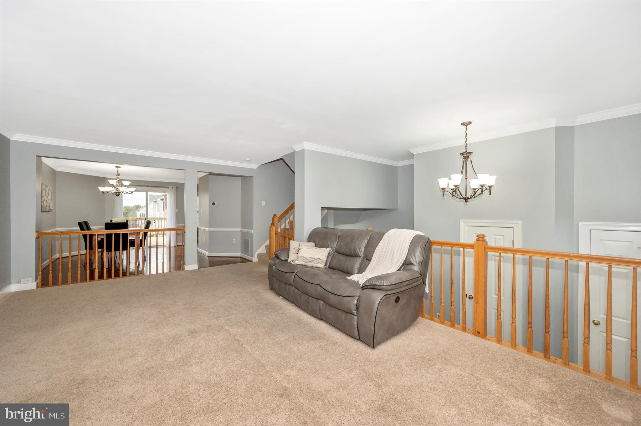 SPRING RIDGE - Residential