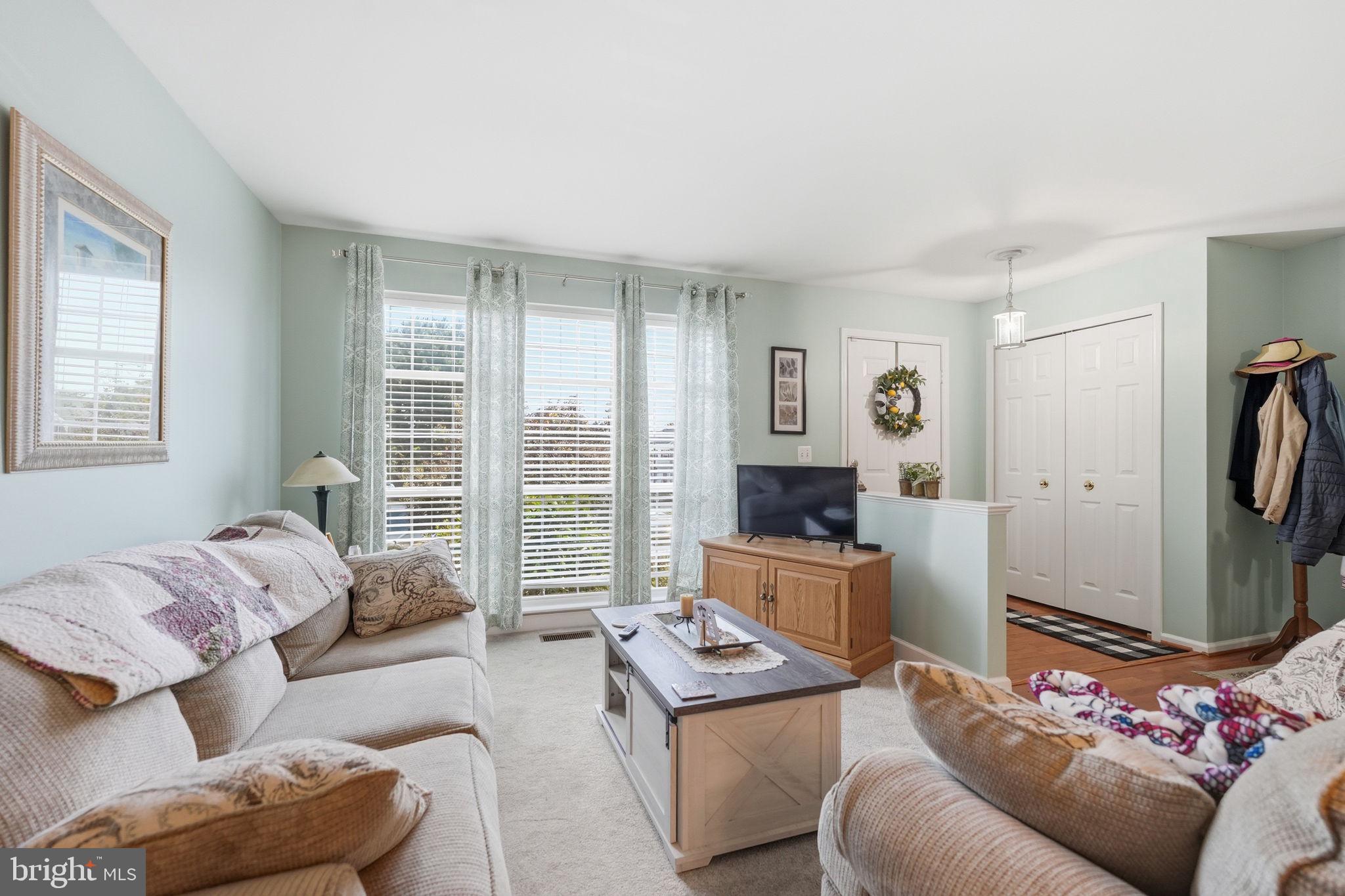 FOXBOROUGH - Residential