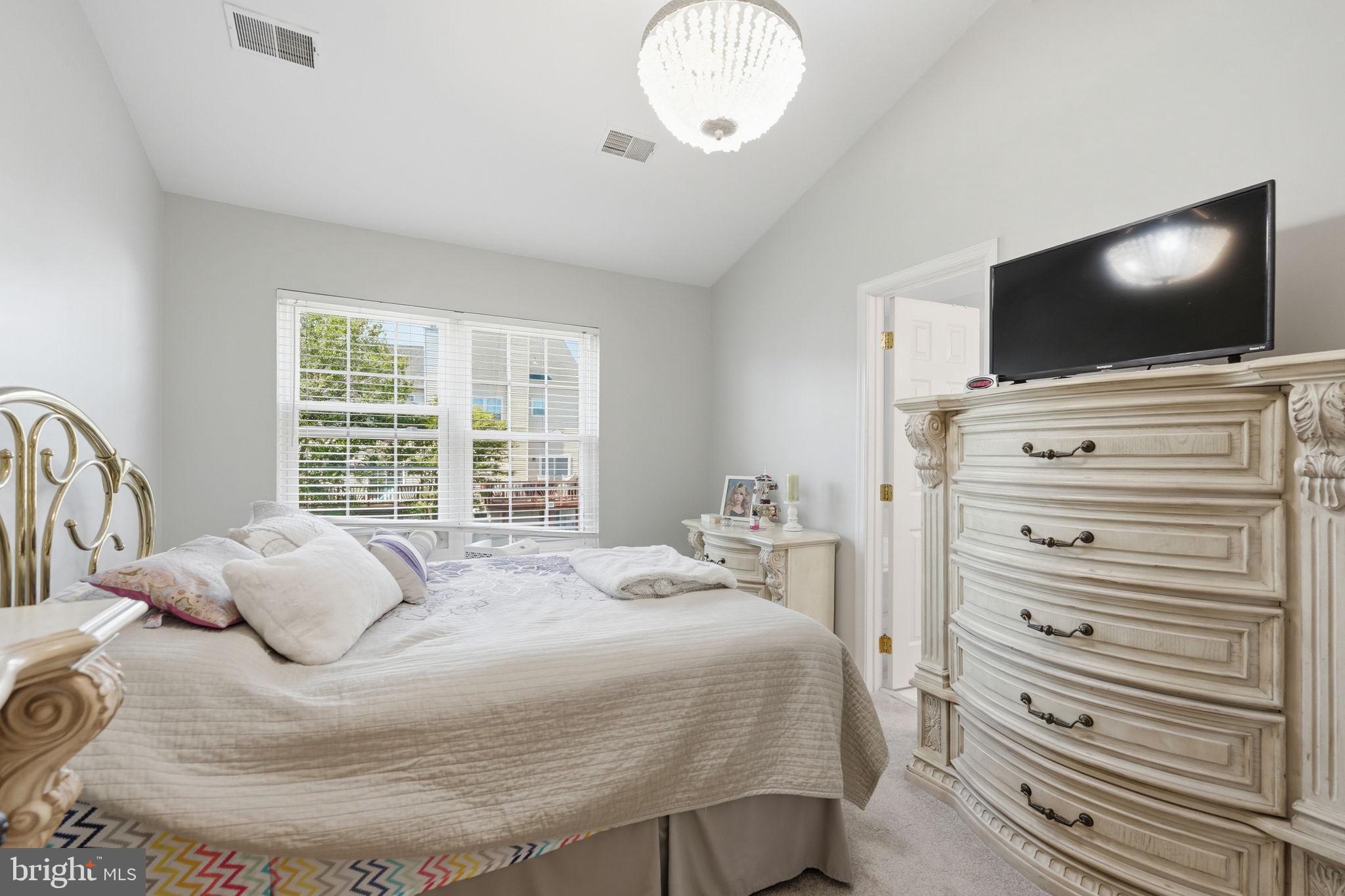 FOXBOROUGH - Residential