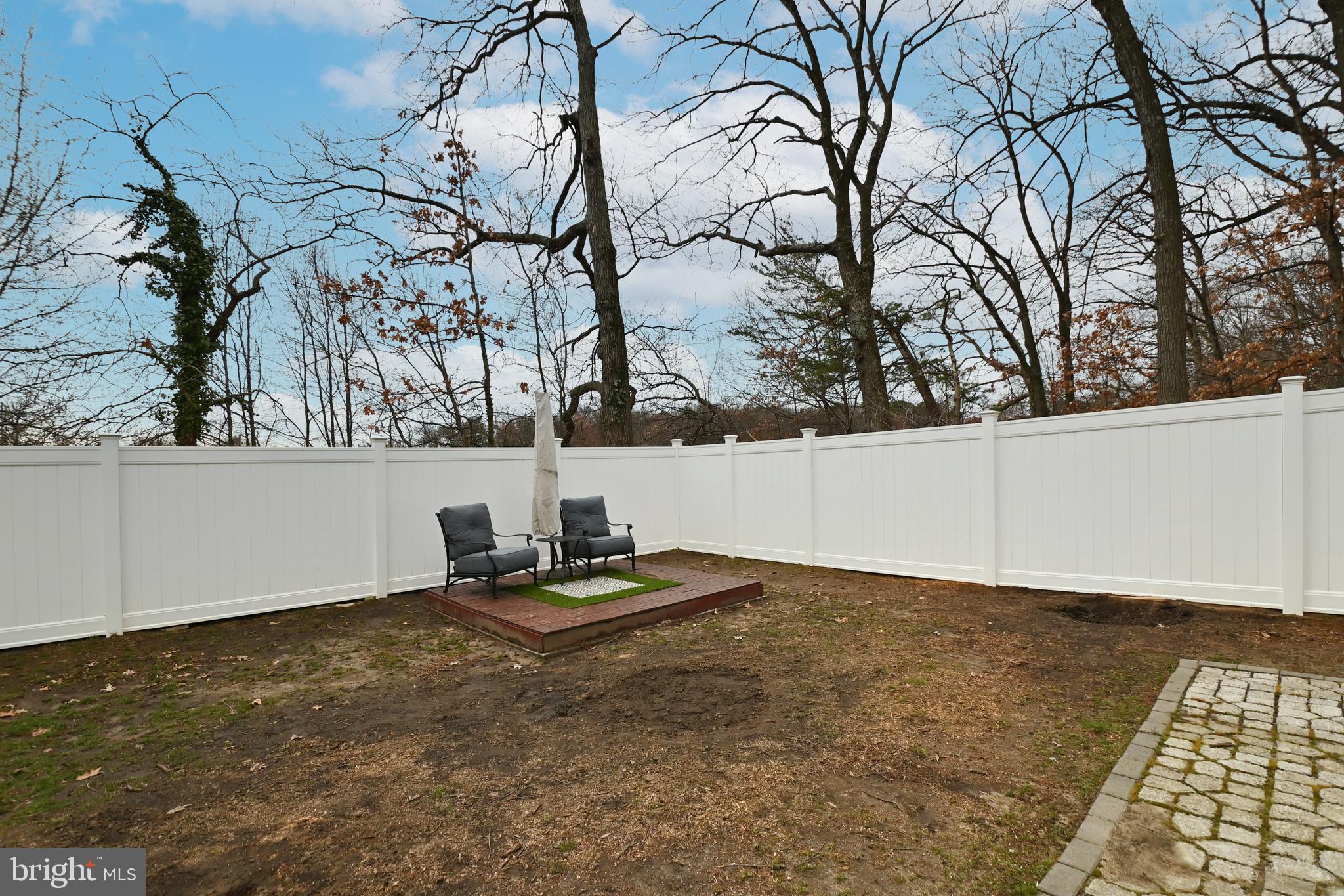 CHEVERLY GARDENS - Residential