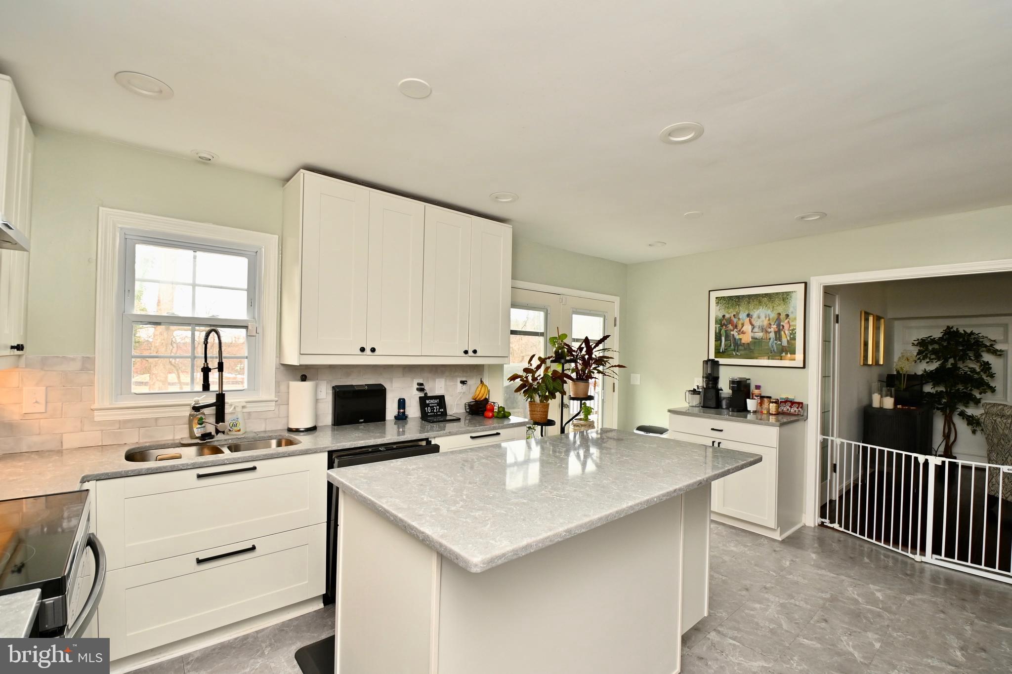 CHEVERLY GARDENS - Residential