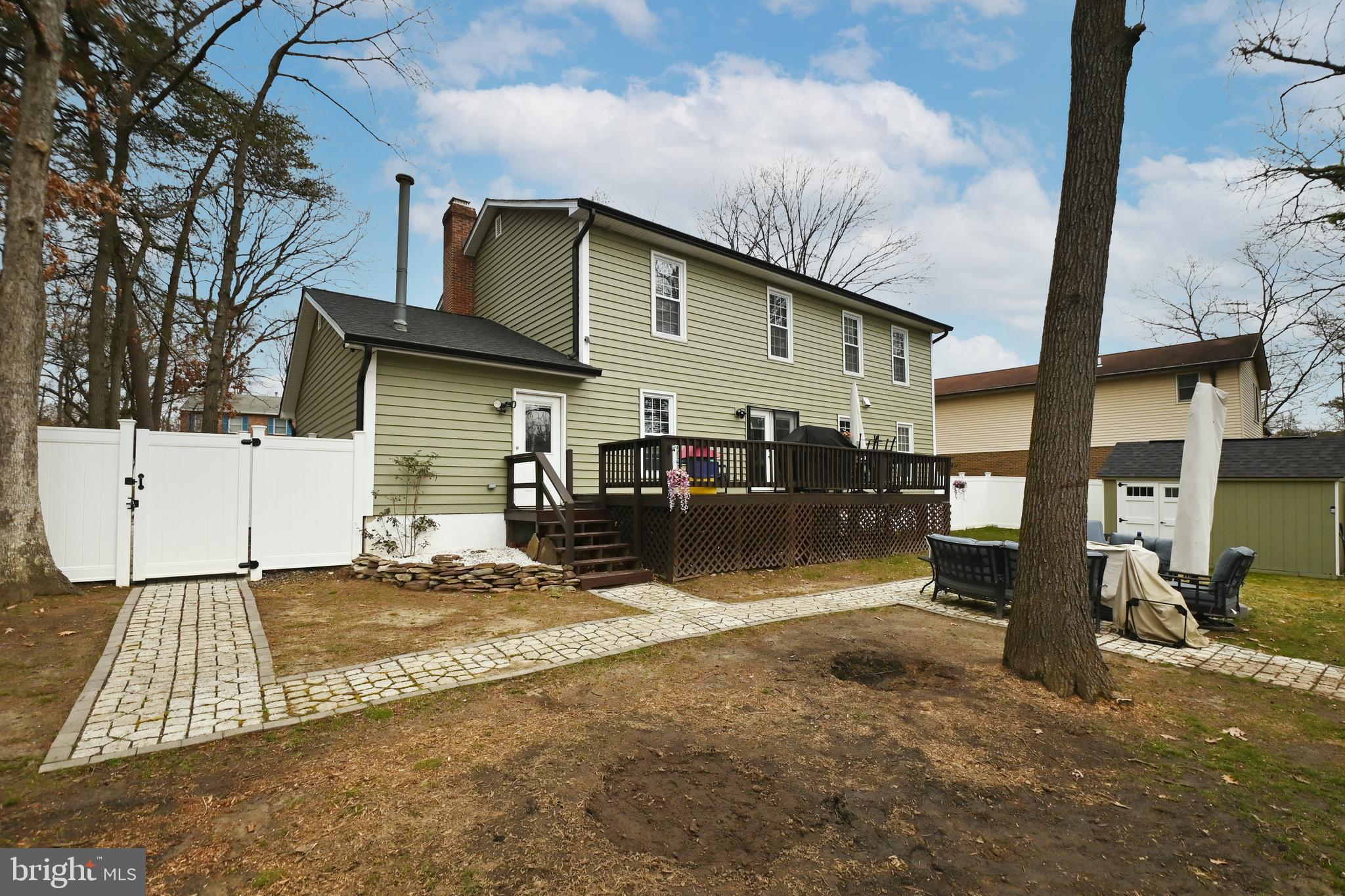 CHEVERLY GARDENS - Residential