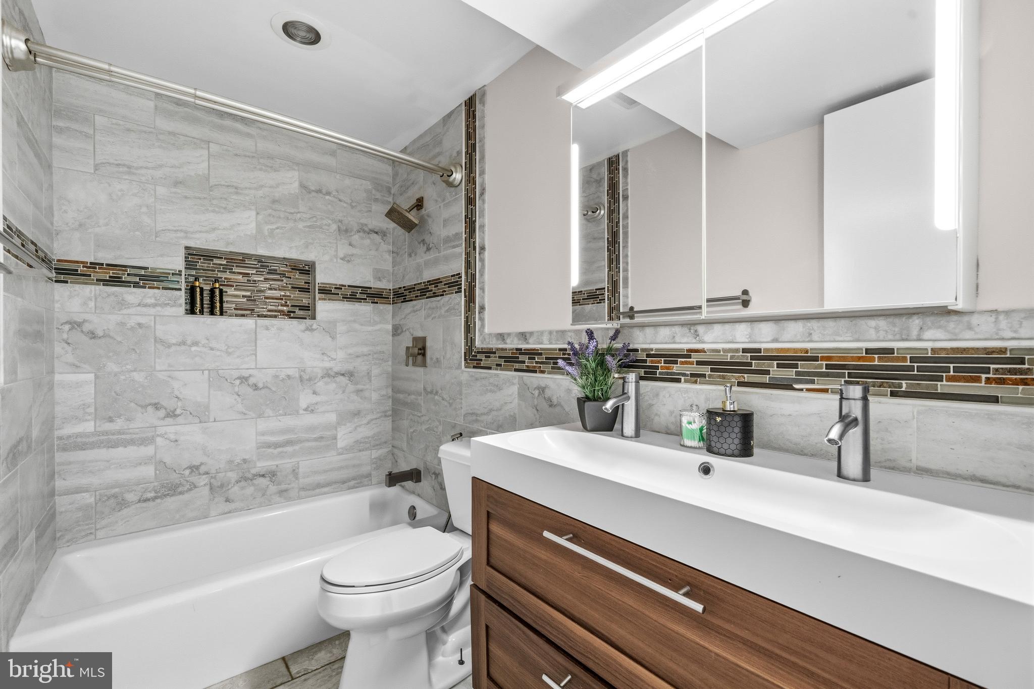 TIMBERWOOD OF POTOMAC - Residential