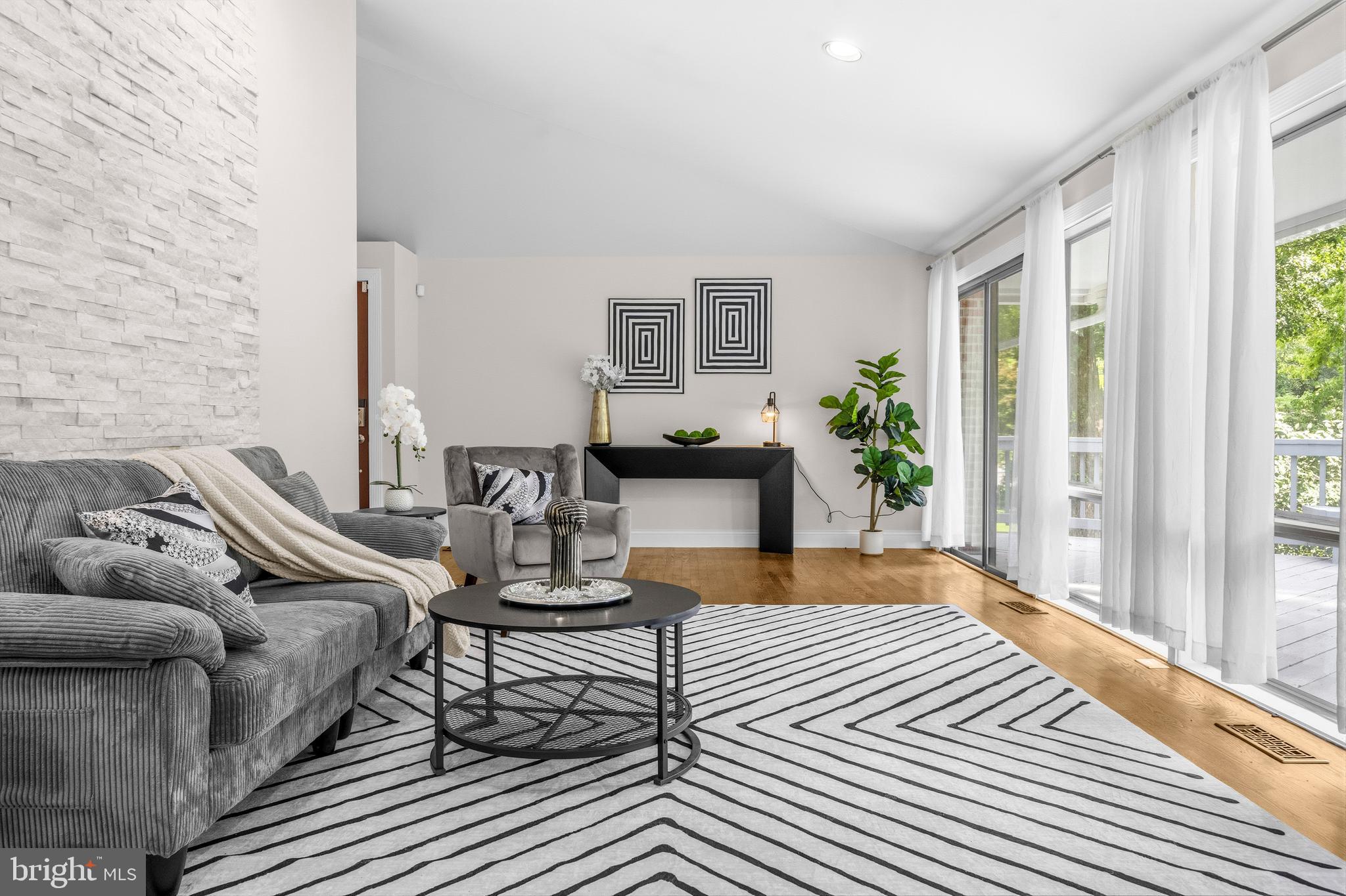 TIMBERWOOD OF POTOMAC - Residential
