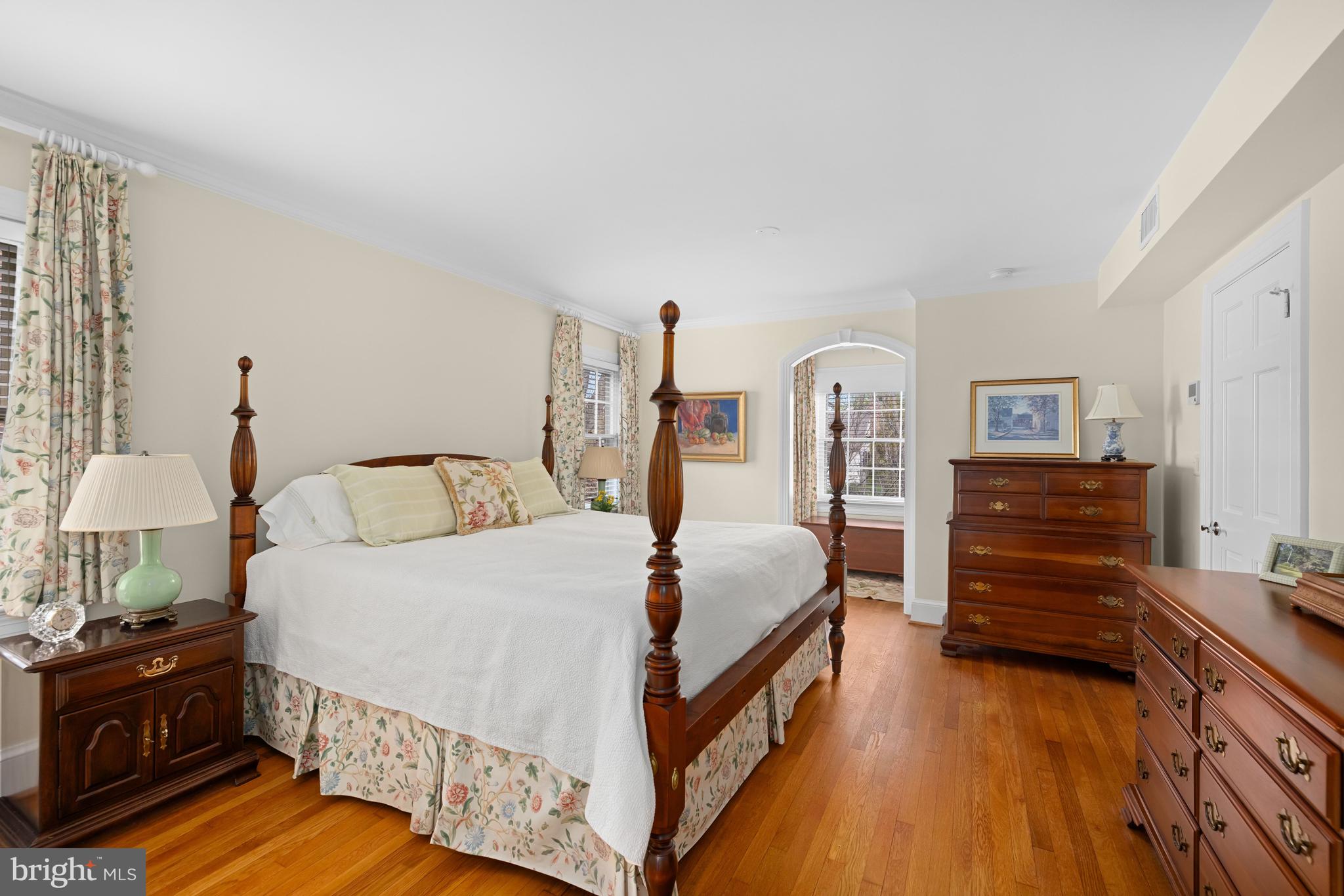 CHEVY CHASE VILLAGE - Residential