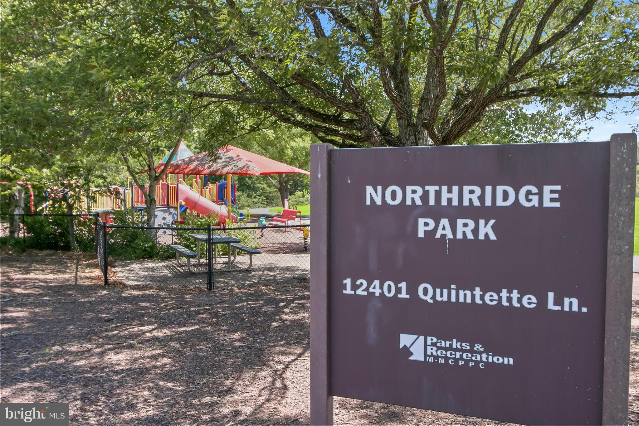 NORTHRIDGE - Residential