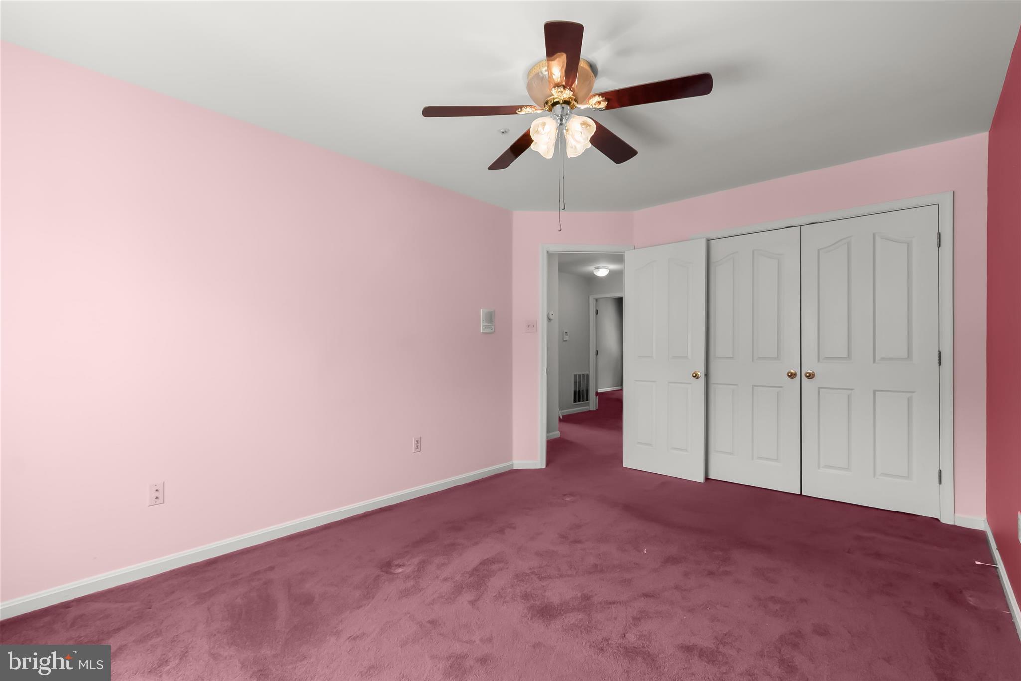NORTHRIDGE - Residential