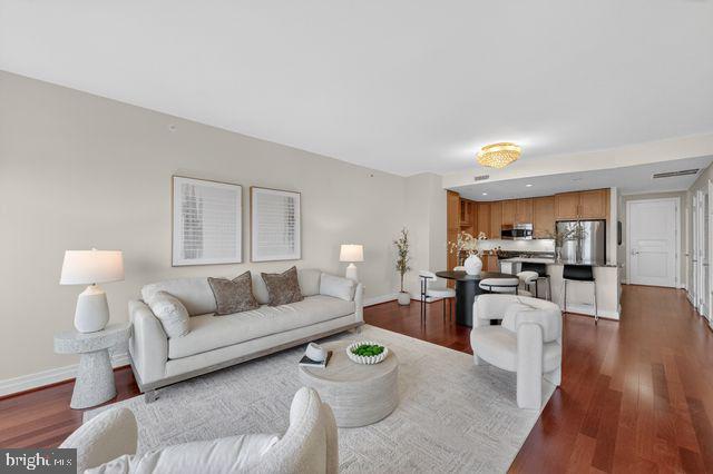ONE PARK CREST CONDOMINIUM - Residential