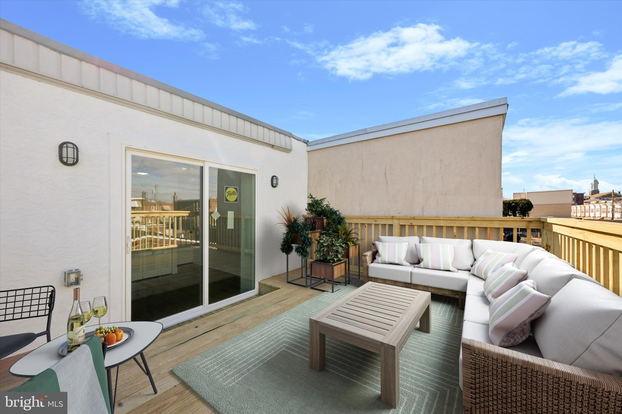 PORT RICHMOND - Residential