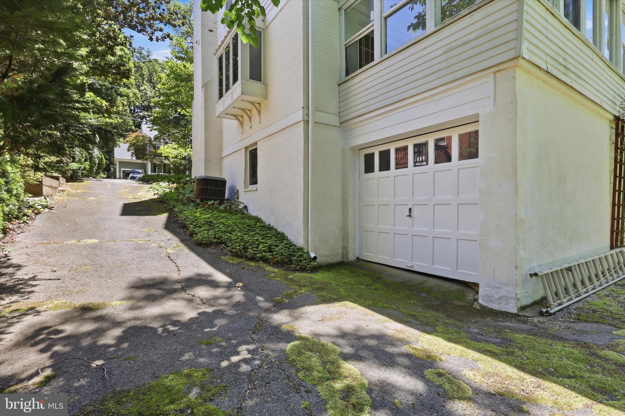 PAGE HILL - Residential