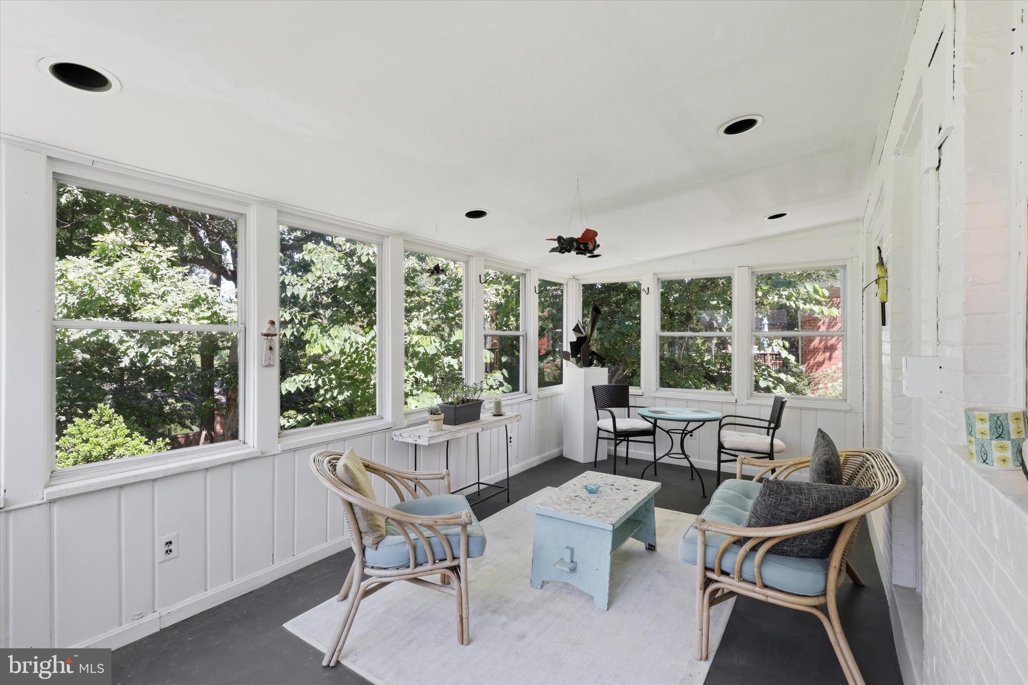 PAGE HILL - Residential