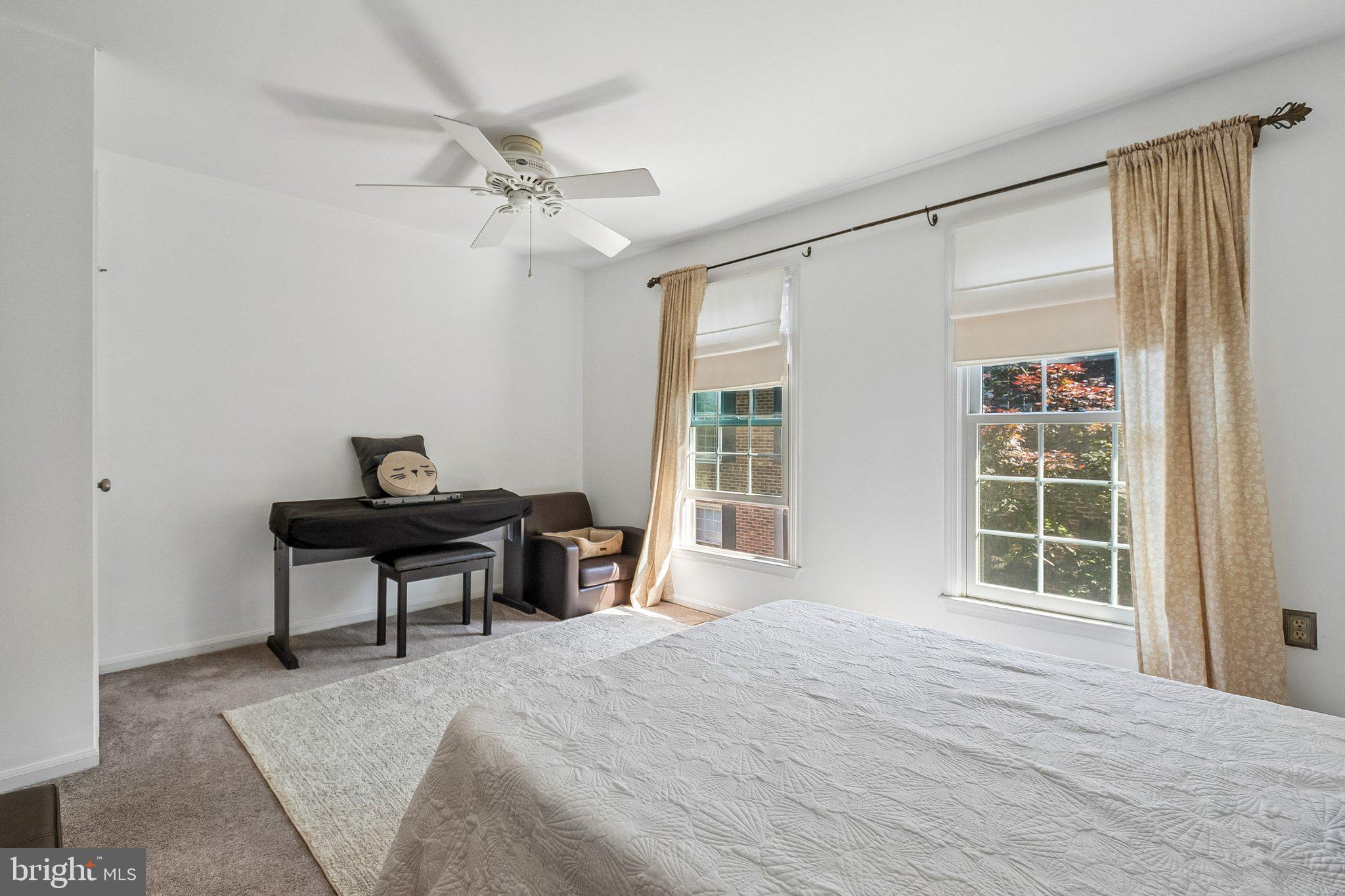 WINDGATE II - Residential