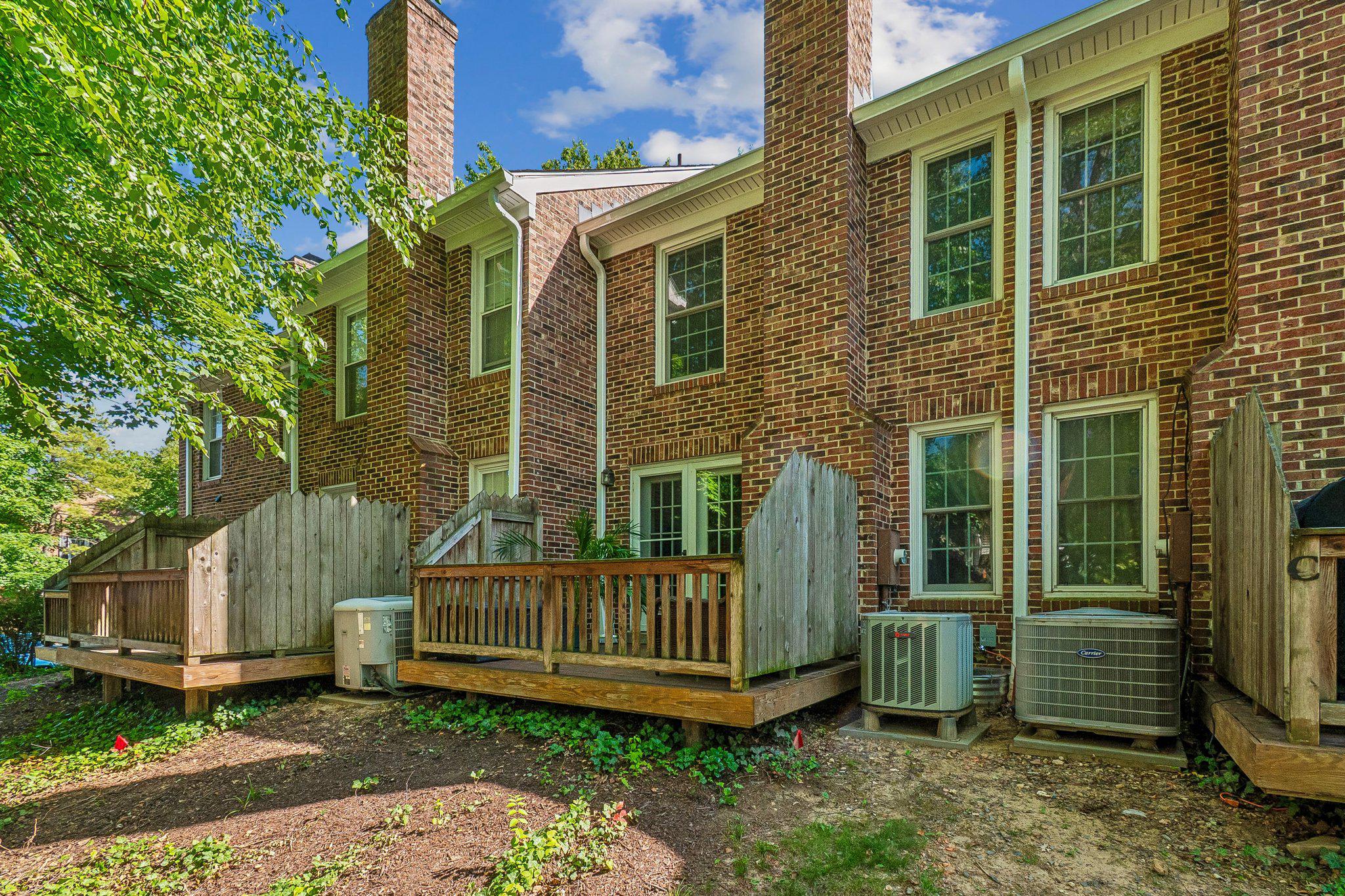 WINDGATE II - Residential