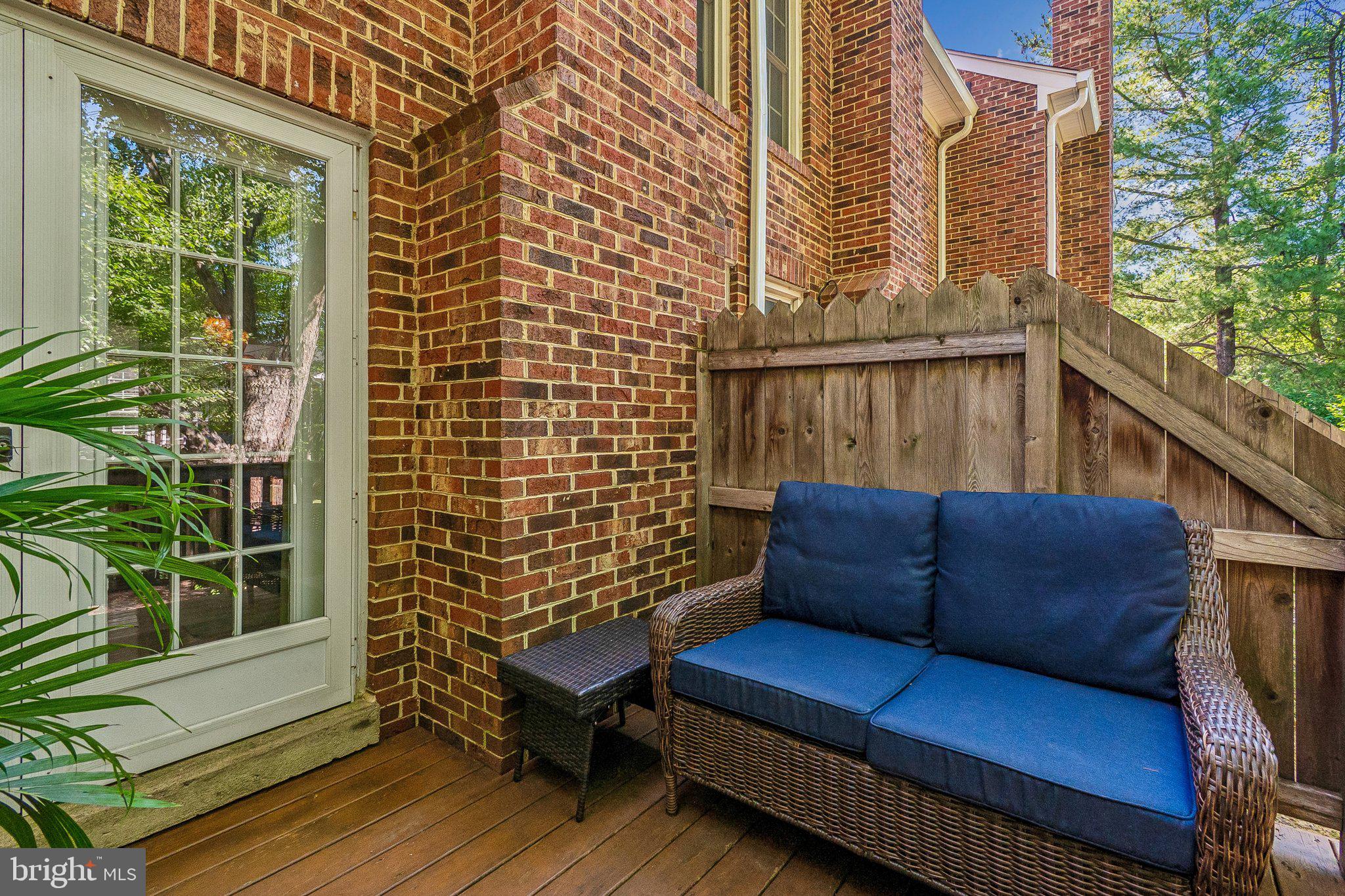 WINDGATE II - Residential