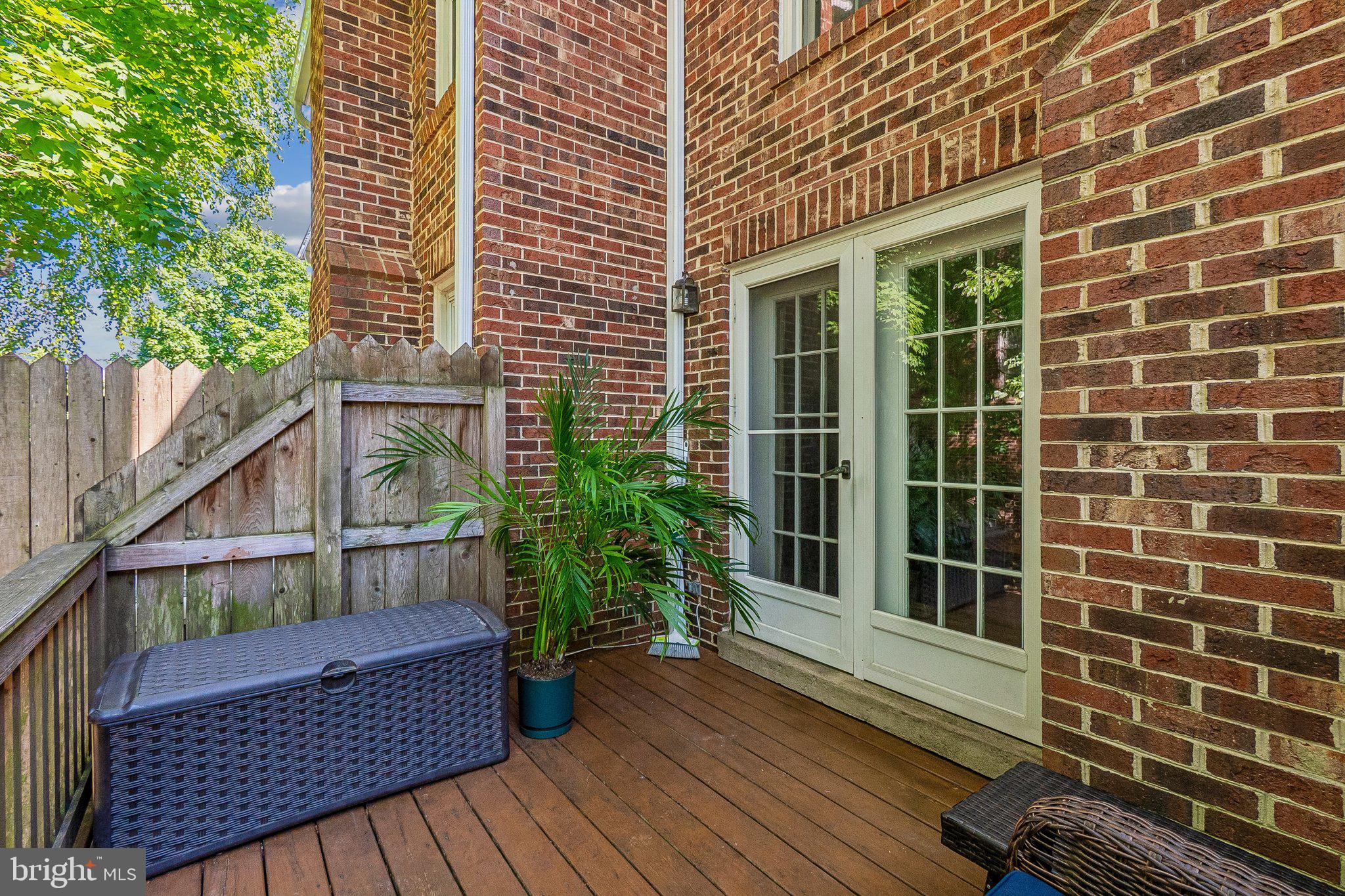 WINDGATE II - Residential