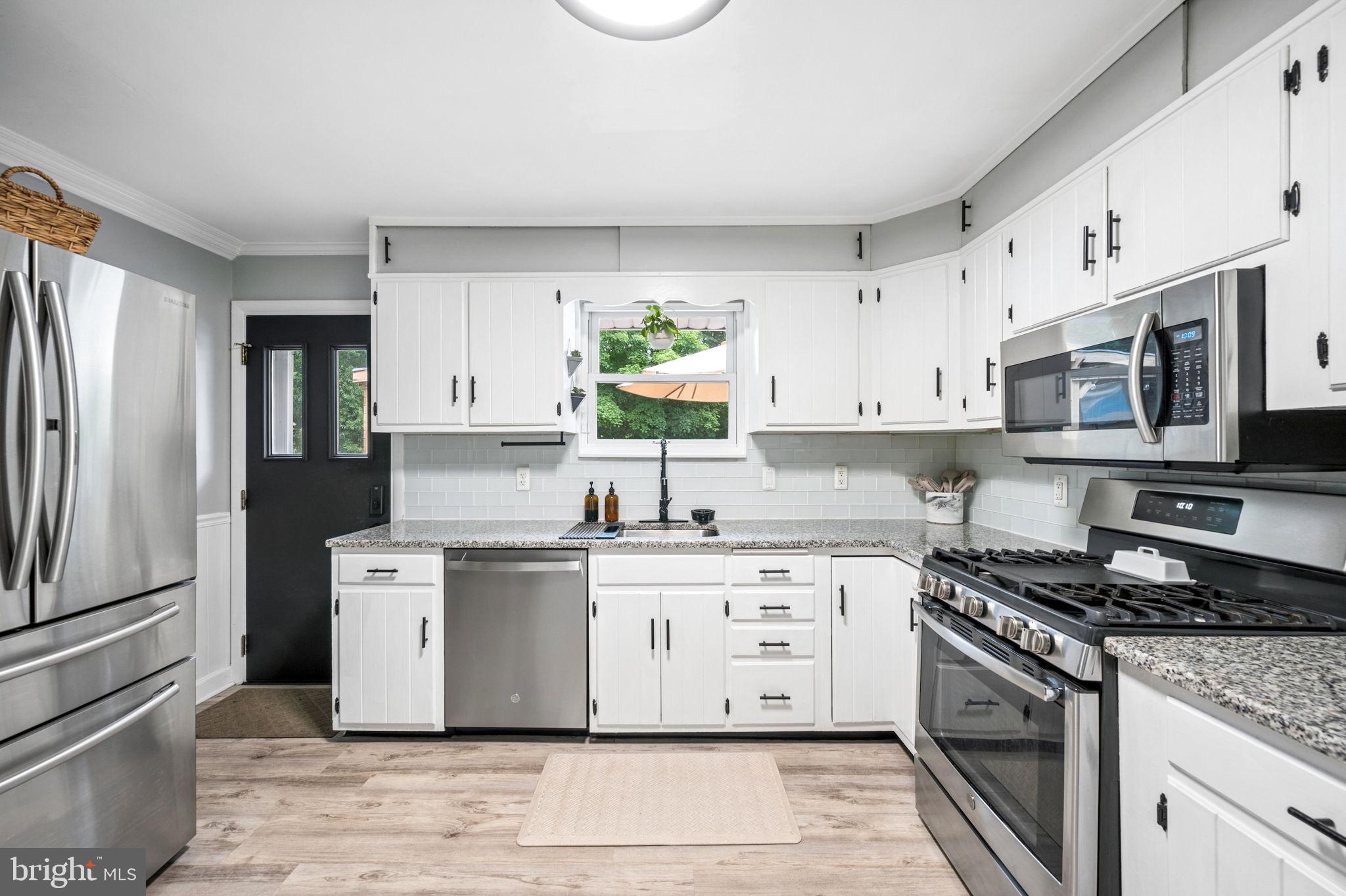 CHELSEA BEACH - Residential