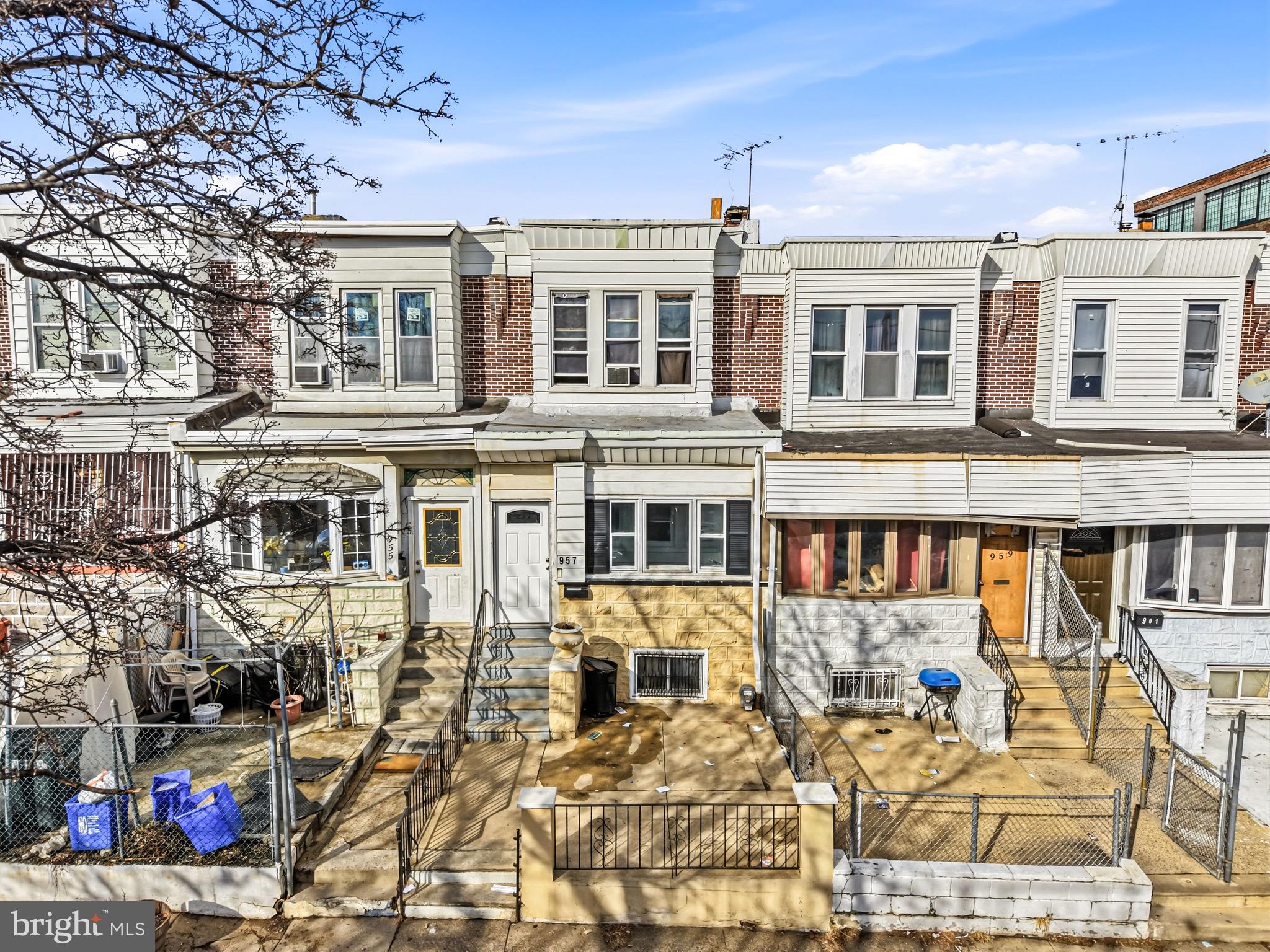 HARROWGATE - Residential