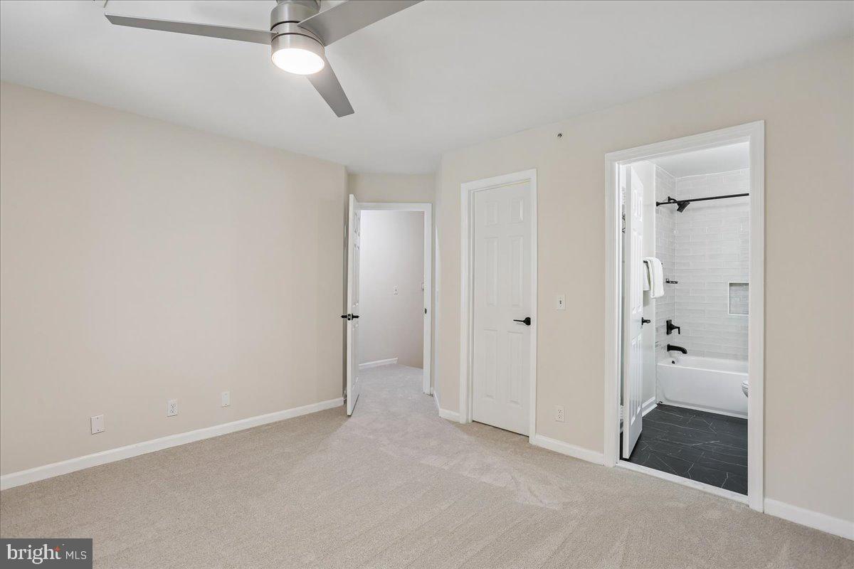 THE GABLES ON TUCKERMAN - Residential