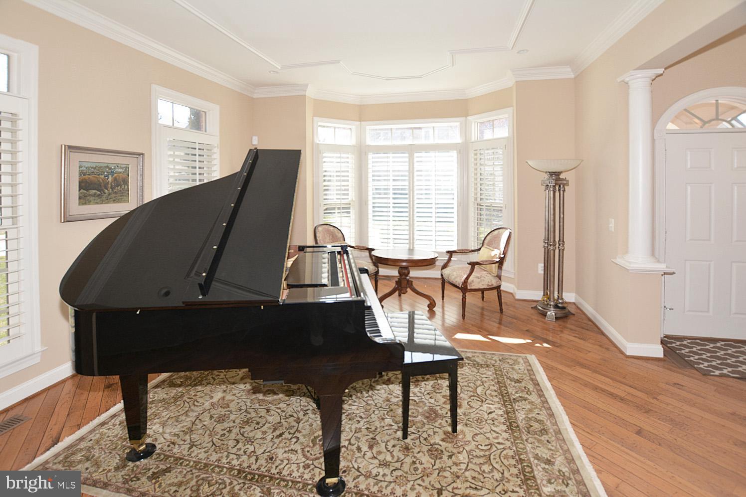 RUGBY ROAD - Residential Lease