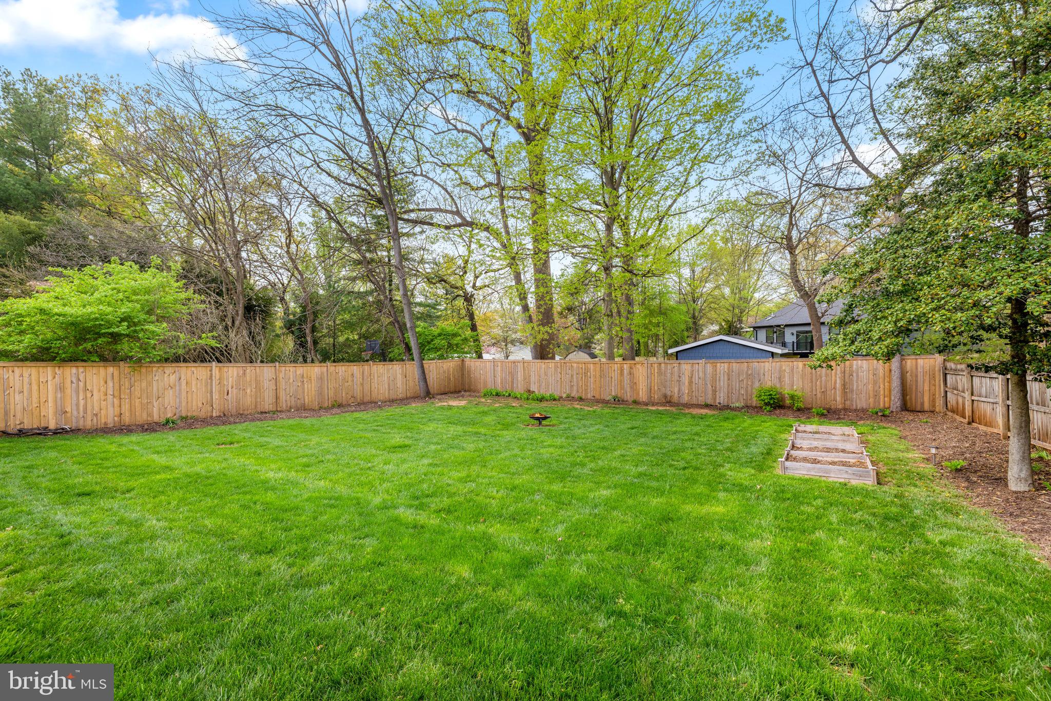 TREMONT GARDENS - Residential