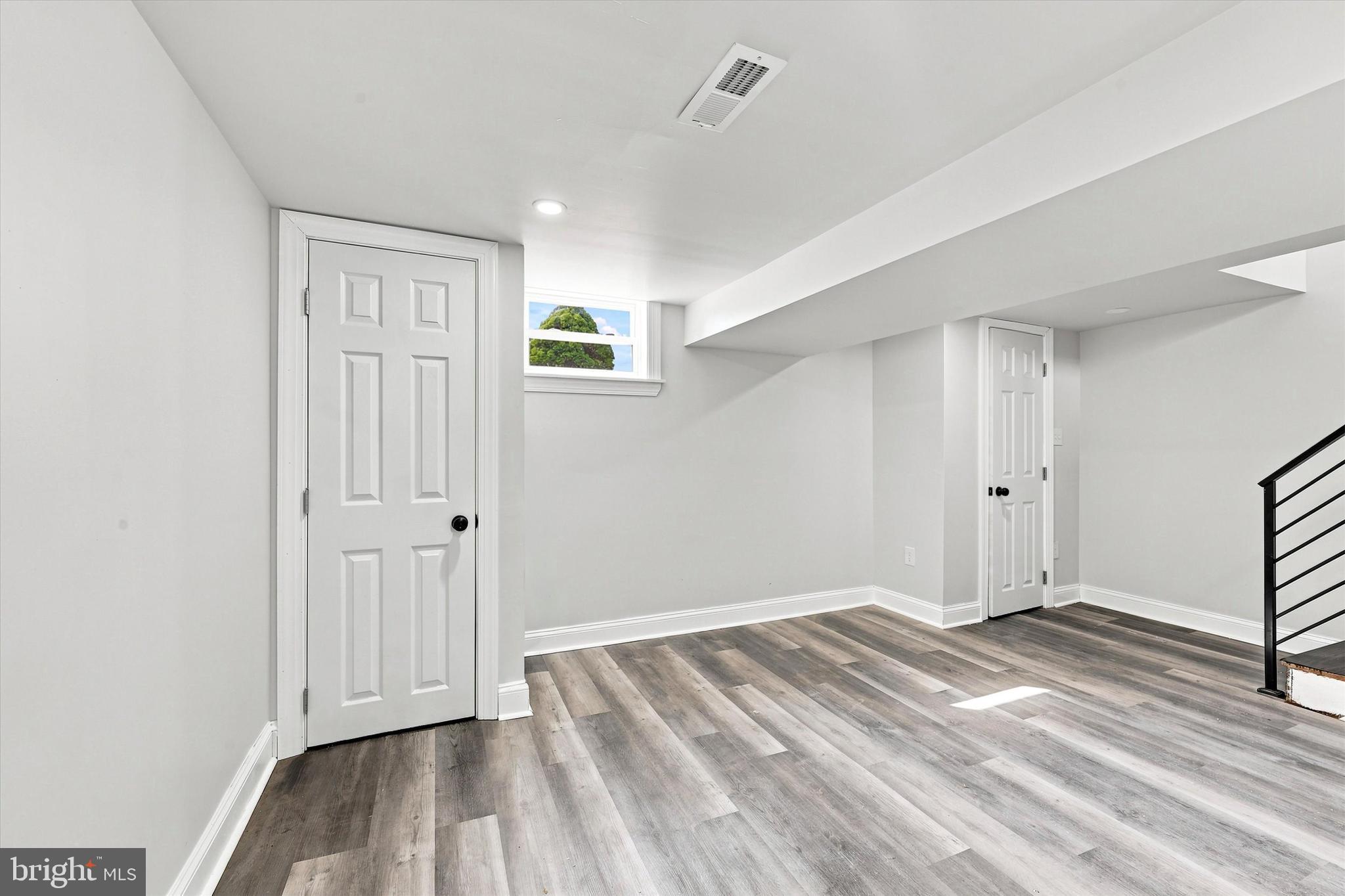 SHARON HILL - Residential