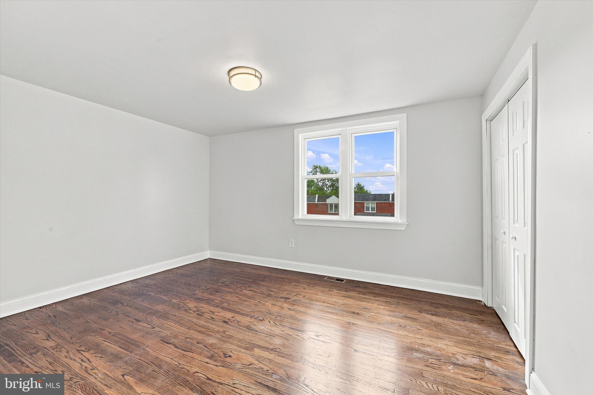 SHARON HILL - Residential