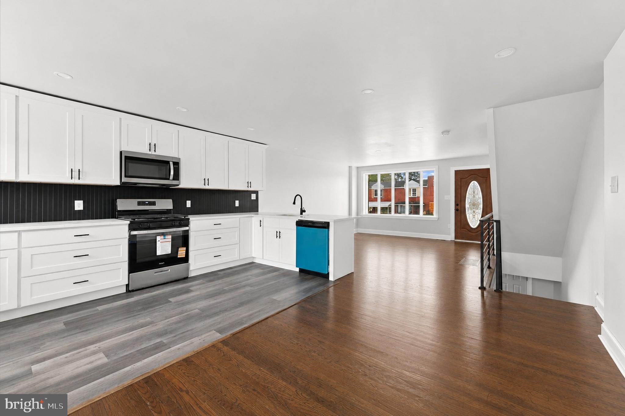 SHARON HILL - Residential