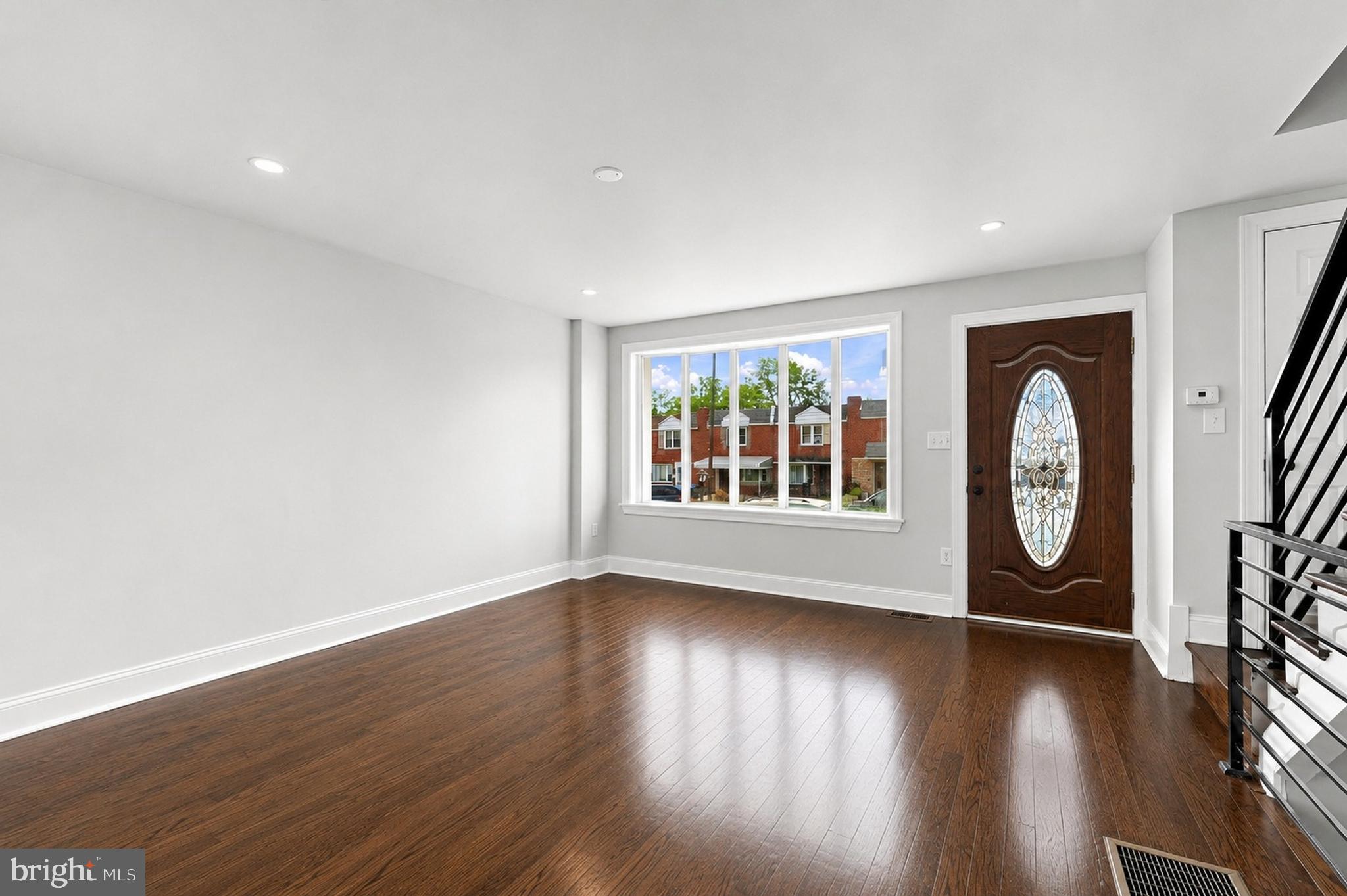 SHARON HILL - Residential